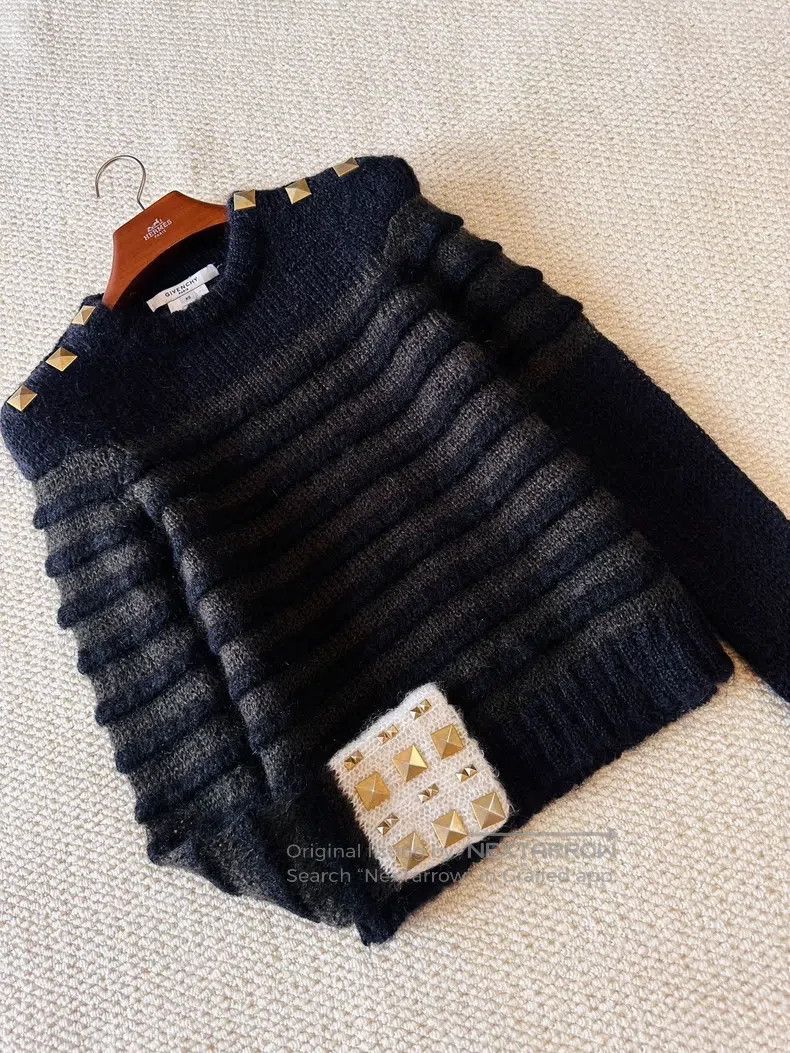 Givenchy Givenchy Star-studded Sweet and Cool Style Crewneck Stripe Size US XS / EU 42 / 0 - 2 Thumbnail
