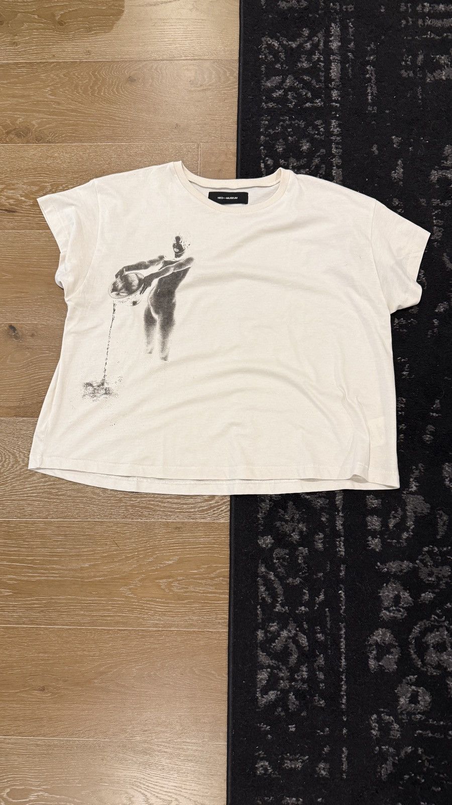 NEO MUSEUM - WOMAN MURDERS BEAST TEE
