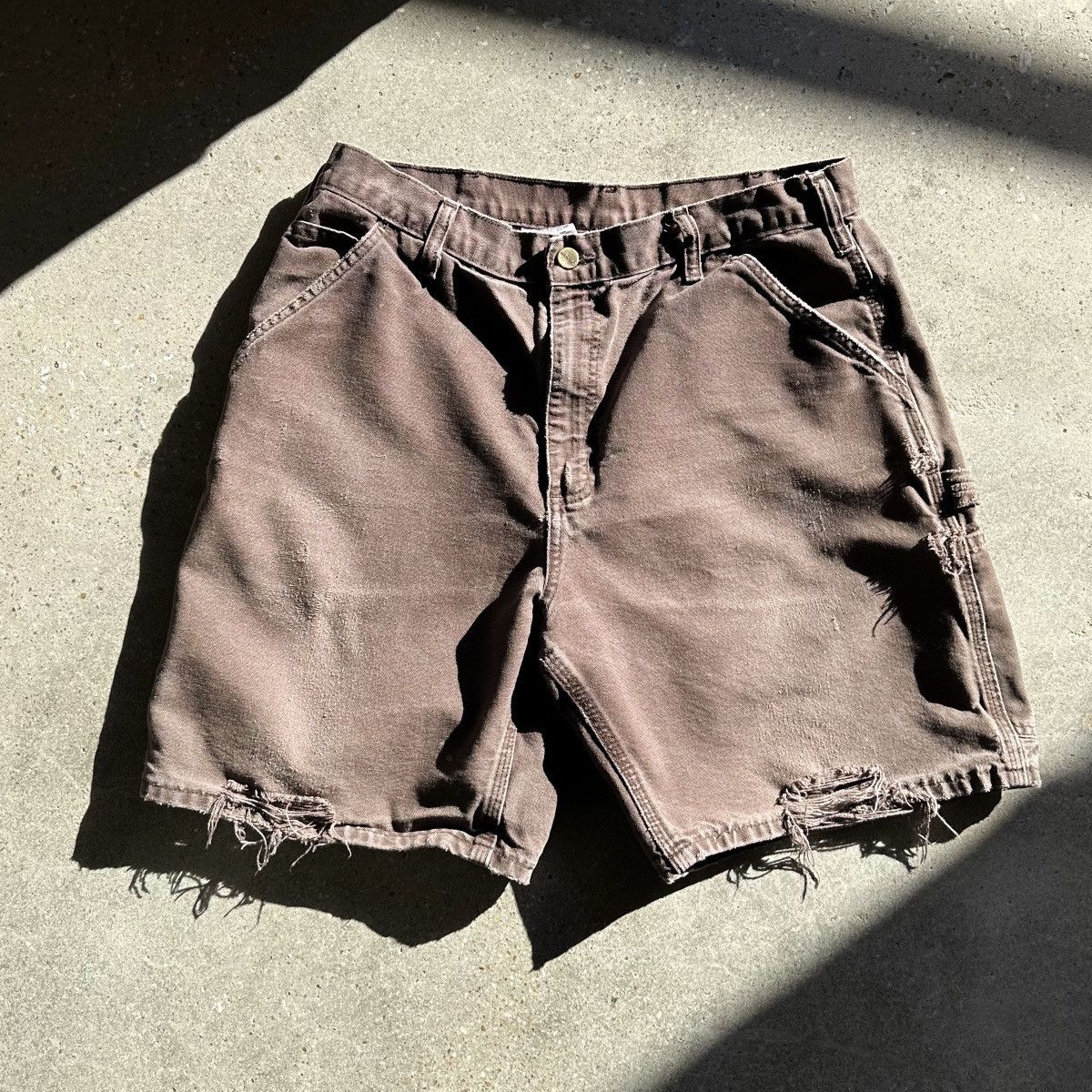 Carhartt Vintage THRASHED Carpenter Shorts 🍫 Size US 32 / EU 48 - 1 Thumbnail