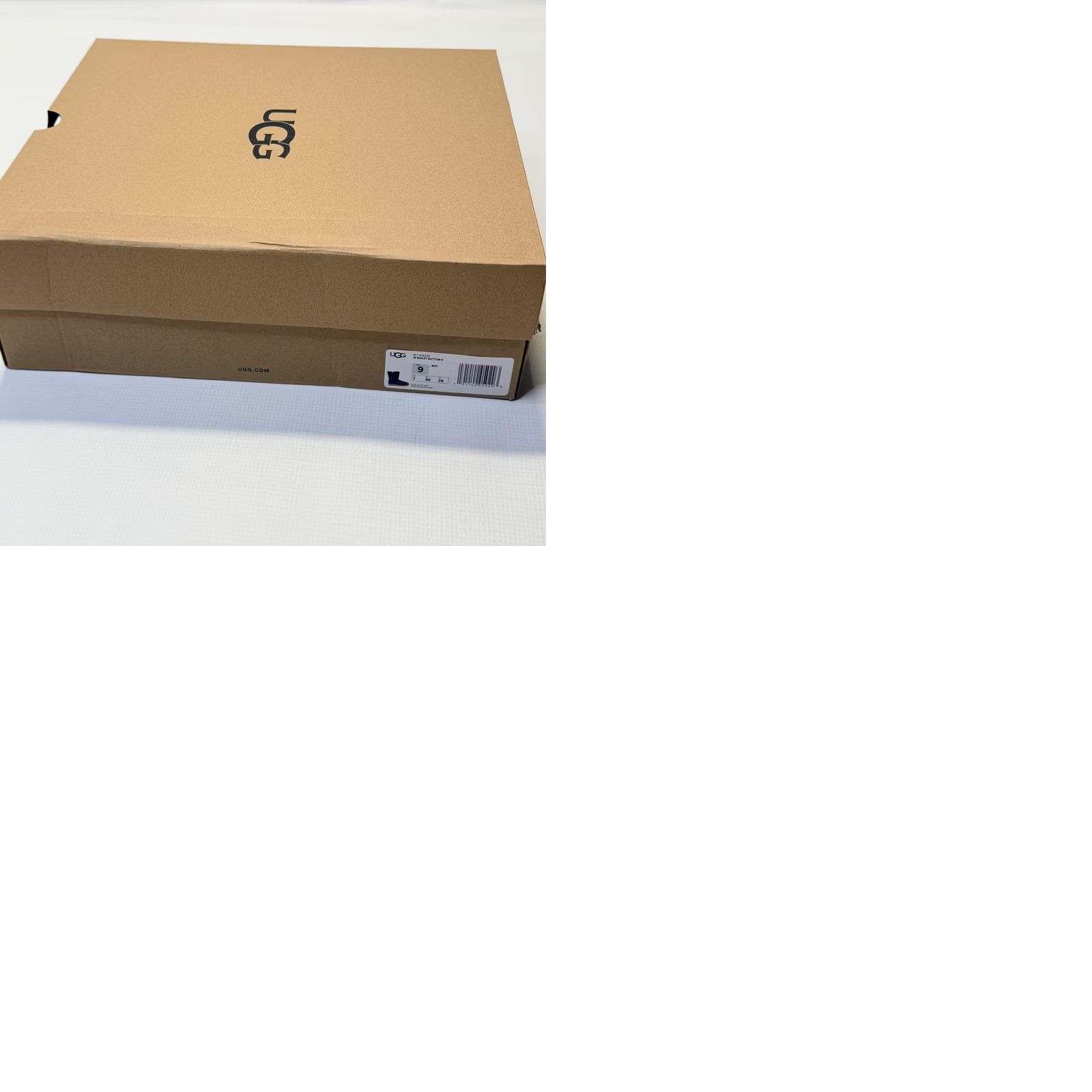 Ugg UGG Bailey Button II Boots Womens Gray Size 9 Suede Shearling Mid Calf Size US 9 / IT 39 - 9 Thumbnail