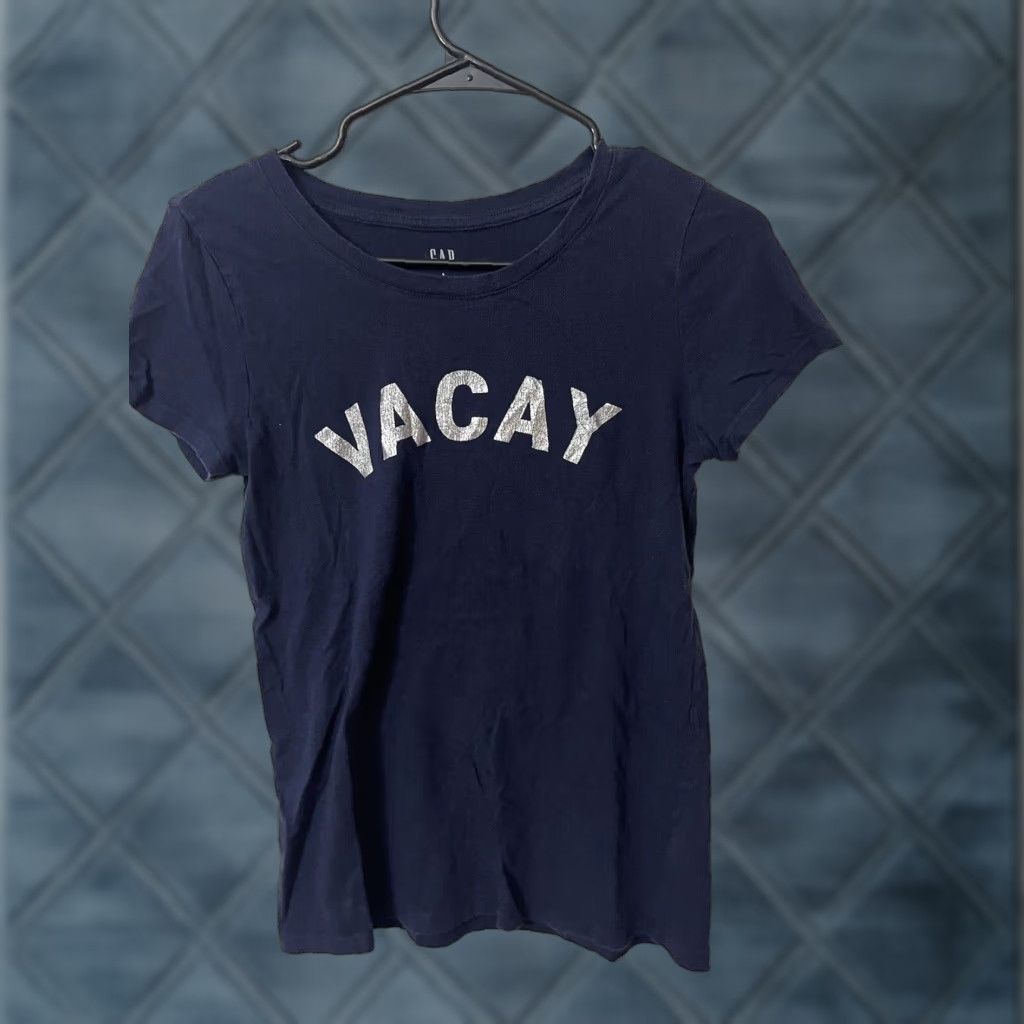 Gap GAP Favorite VACAY Women's Short Sleeve Tee Size Small Navy Blue Shirt Womens Casual Travel 90s? Size 28" / US 6 / IT 42 - 1 Thumbnail