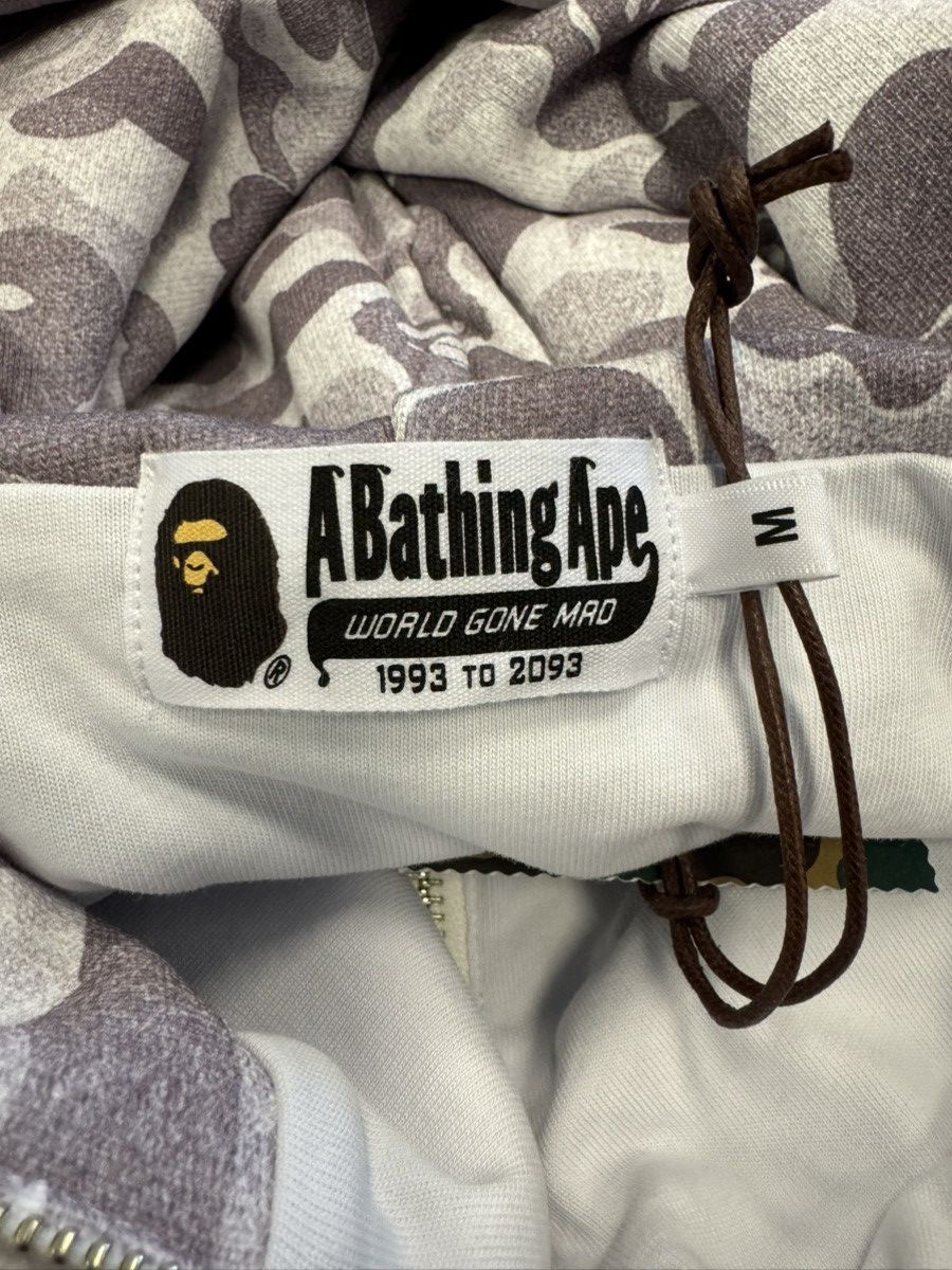 Bape Bape Camo Shark Full Zip Size US M / EU 48-50 / 2 - 3 Thumbnail