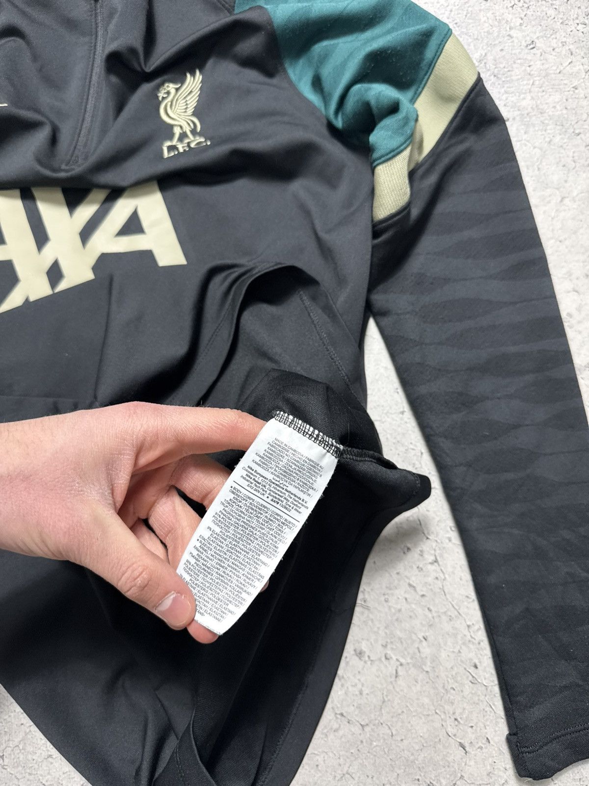 Nike Nike FC Liverpool Vintage Football Soccer Jersey Long Sleeve Size US M / EU 48-50 / 2 - 8 Thumbnail