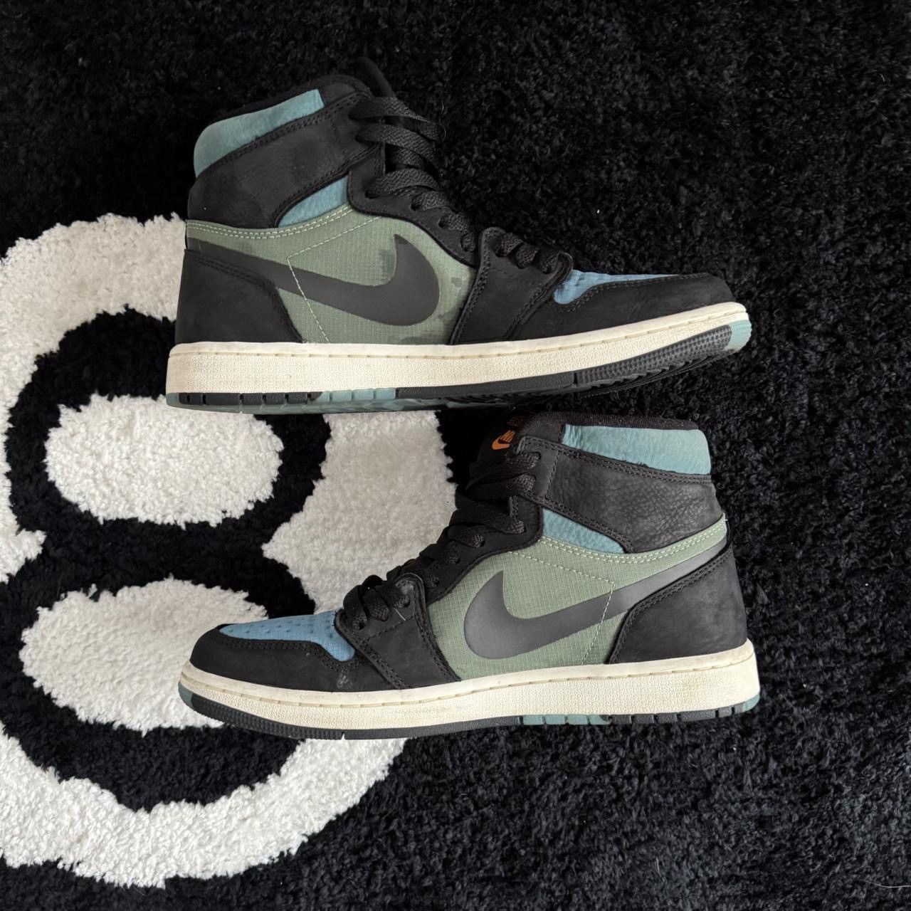 Jordan Brand Jordan 1 Gore-Tex Size US 9 / EU 42 - 2 Thumbnail