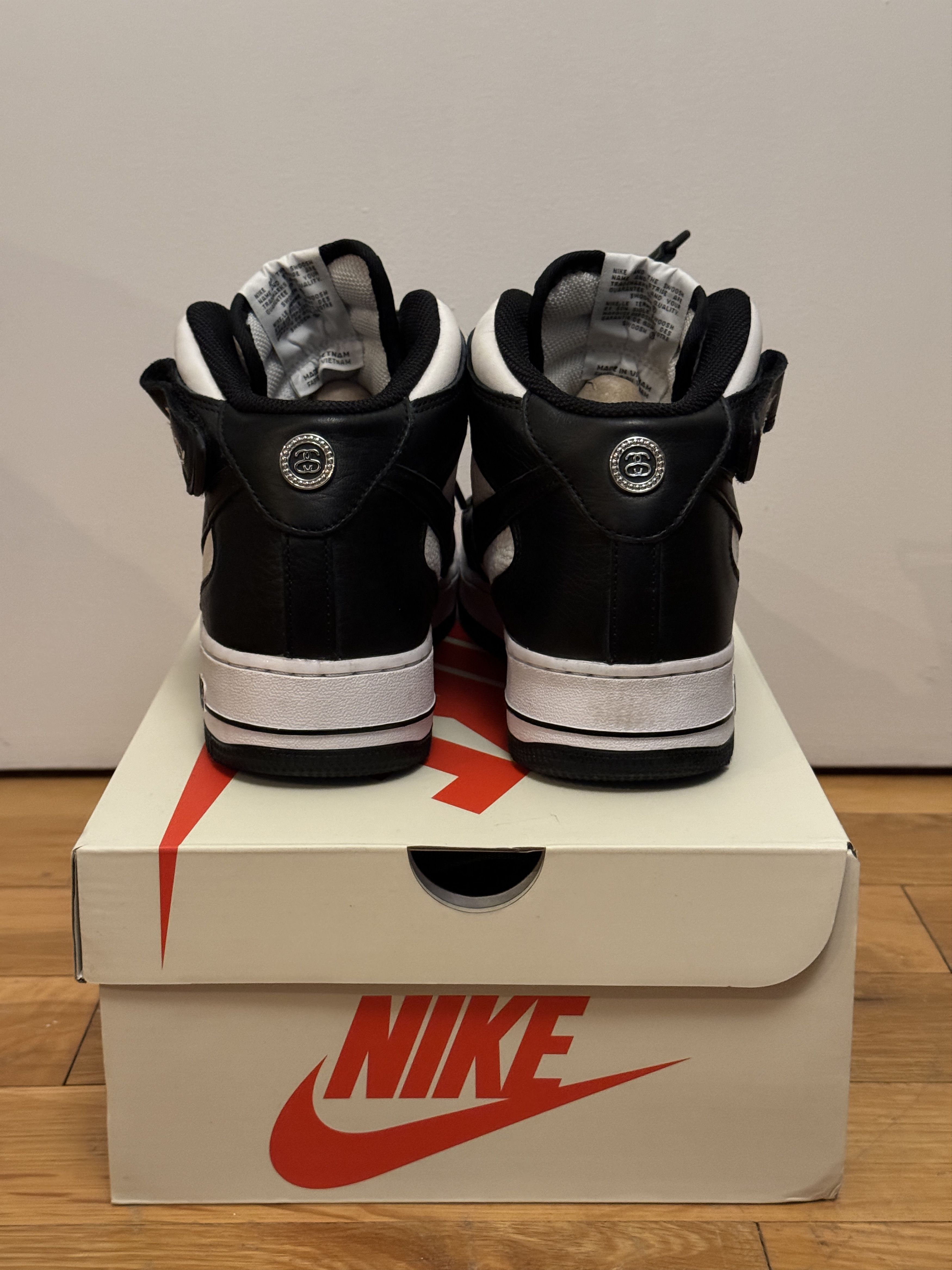 Nike × Stussy Air Force 1 Mid Size US 9 / EU 42 - 4 Thumbnail
