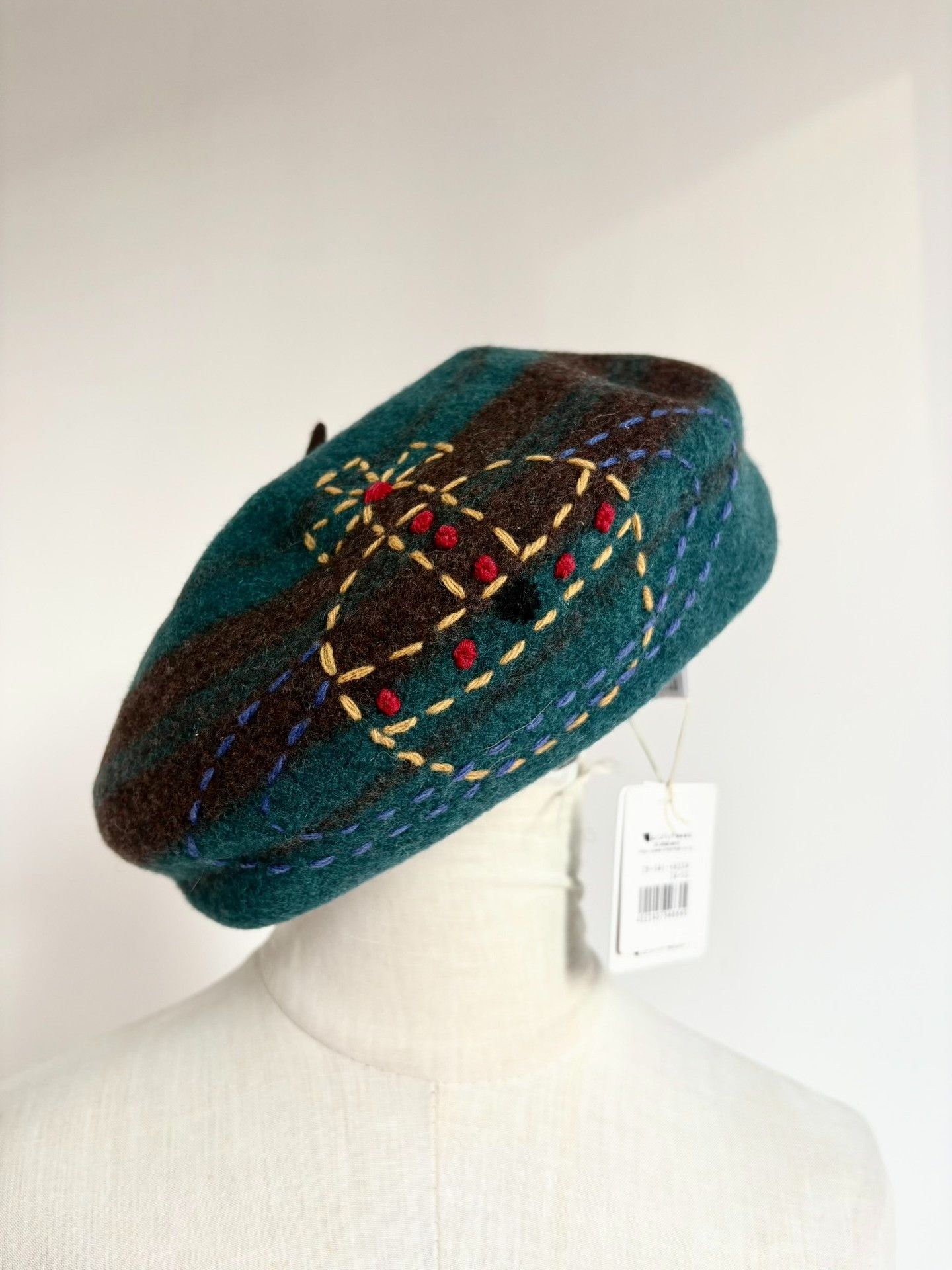 Vivienne Westwood Vivienne Westwood Saturn Embroidered Beret Size ONE SIZE - 1 Thumbnail