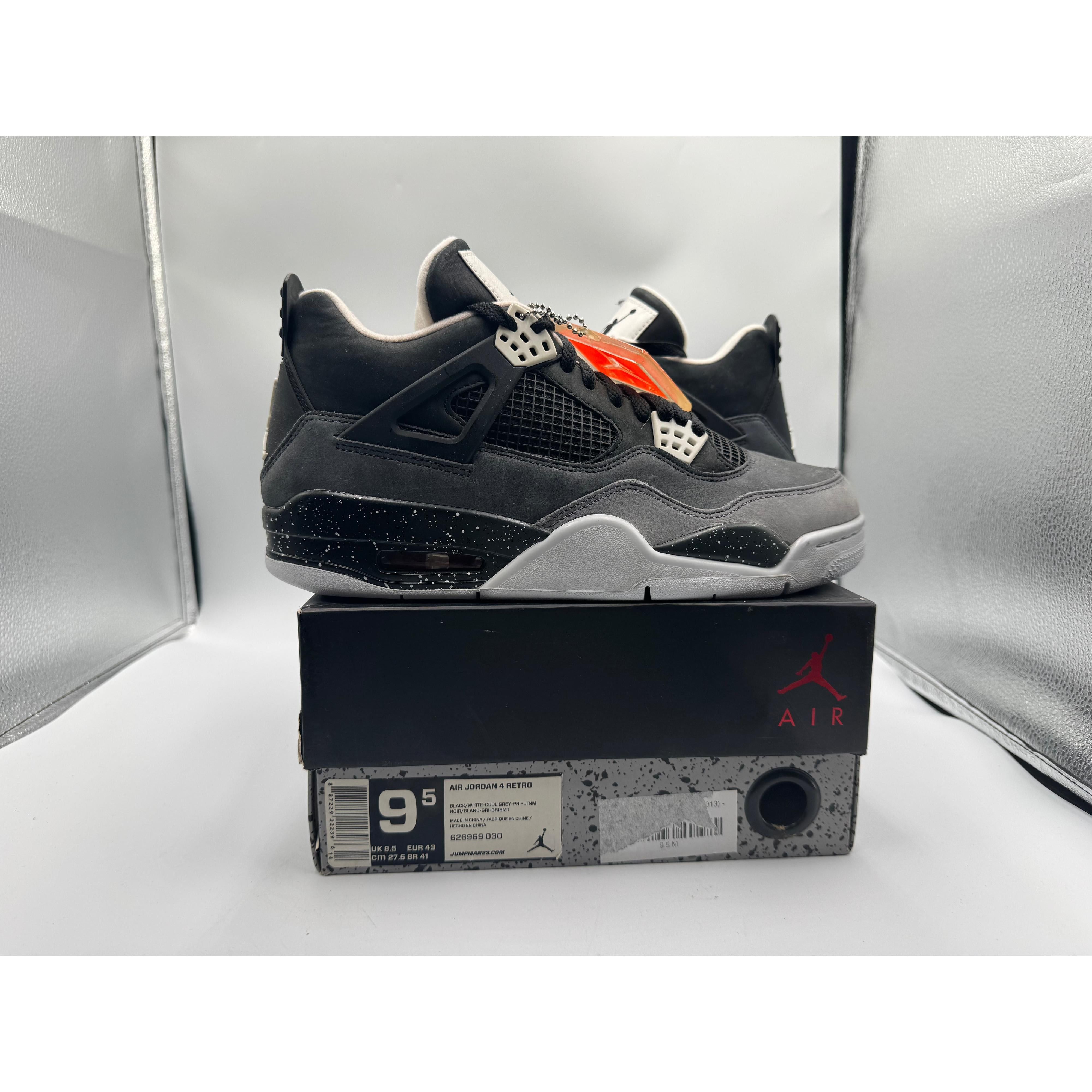 Jordan Brand PRE OWNED Jordan 4 Retro Fear Pack (2013) Conditional Size US 9.5 / EU 42-43 - 1 Thumbnail