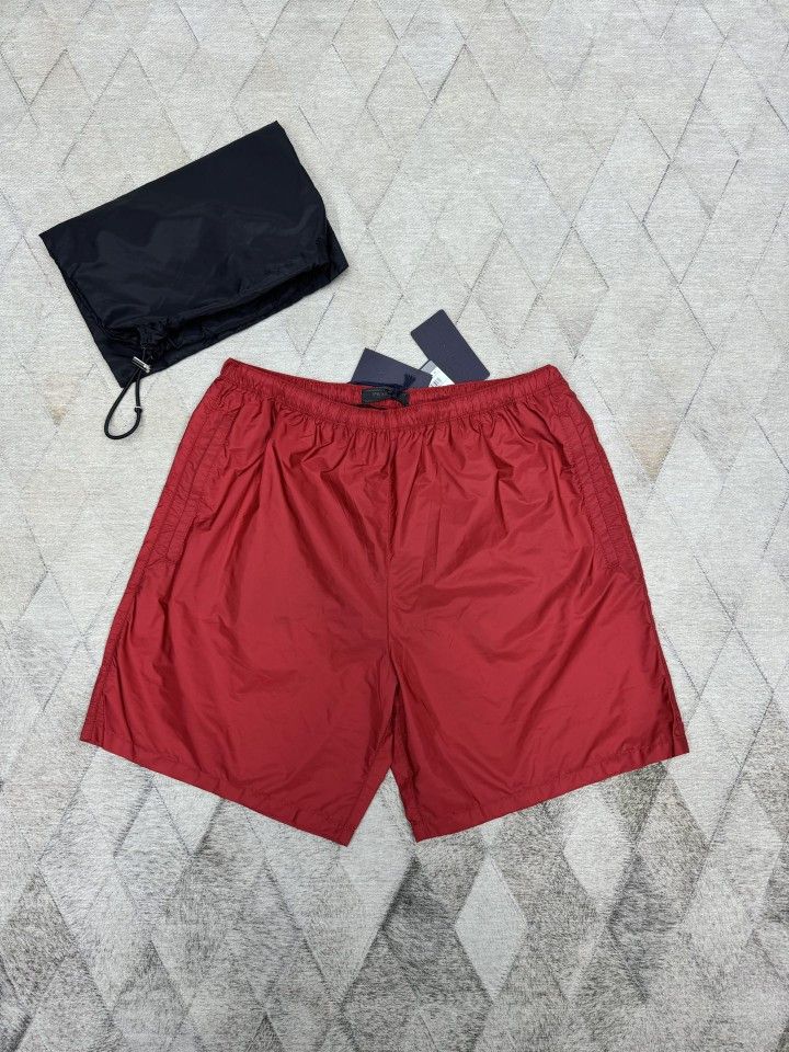 Prada Prada Re-Nylon Logo Shorts Size 34 Size US 34 / EU 50 - 1 Thumbnail