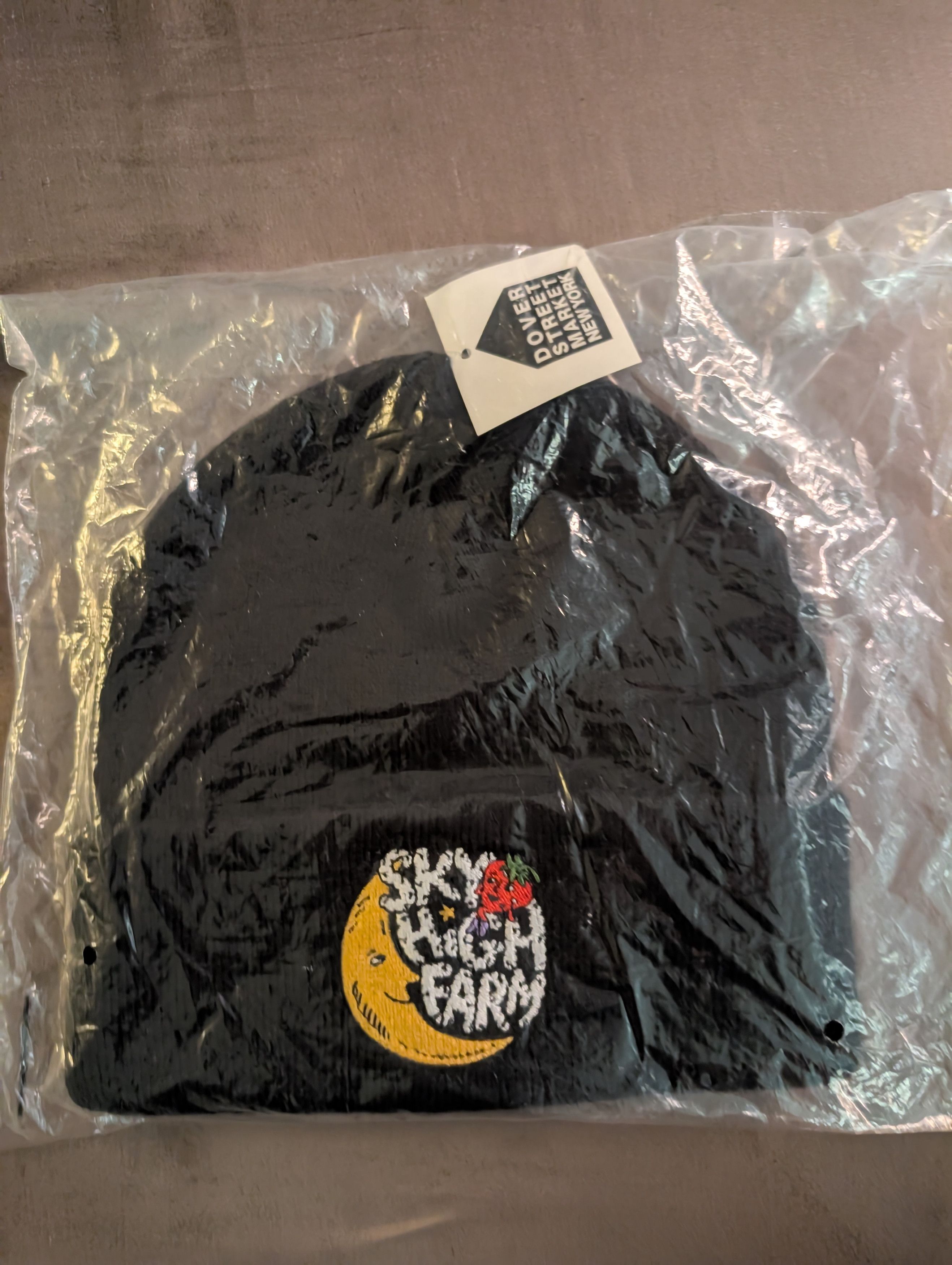 Supreme Supreme Sky High Farms DSM Beanie Hat Black New Rare Size ONE SIZE - 1 Thumbnail