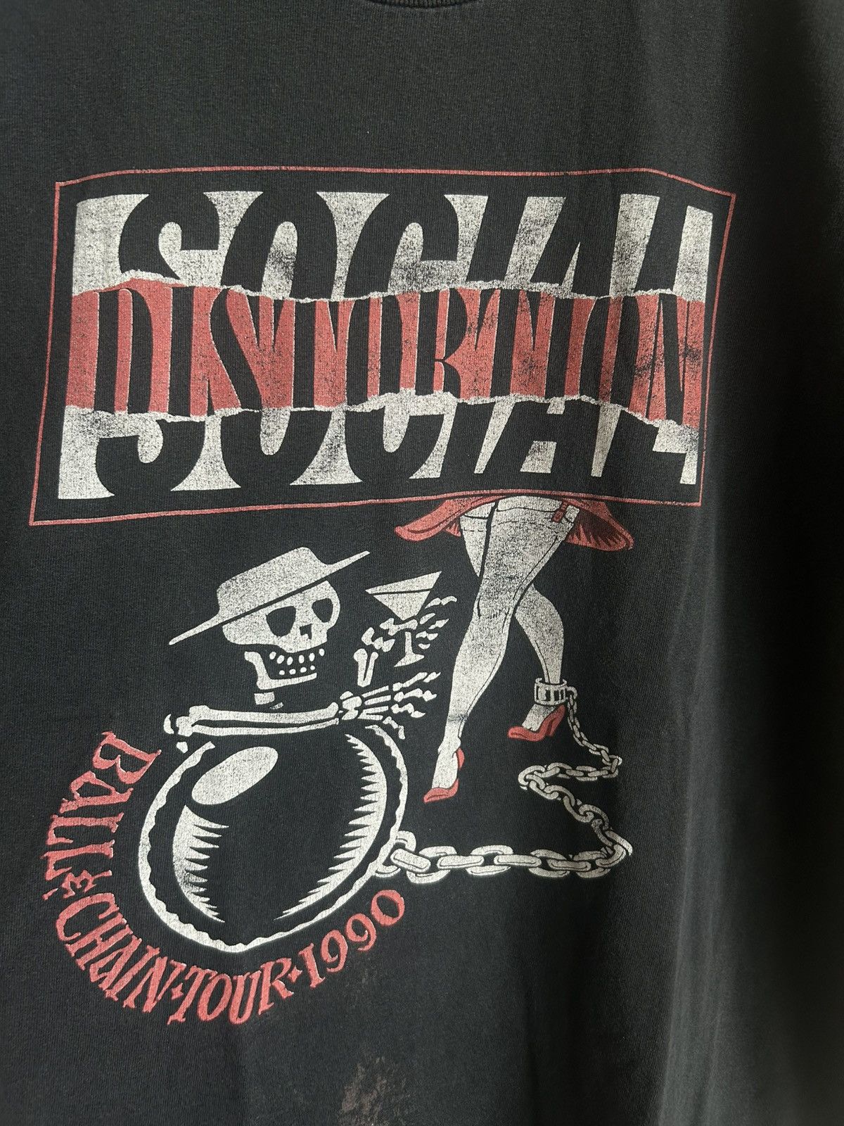 Band Tees Vintage Thrashed Social Distortion Shirt Ball And Chain Size US L / EU 52-54 / 3 - 4 Thumbnail
