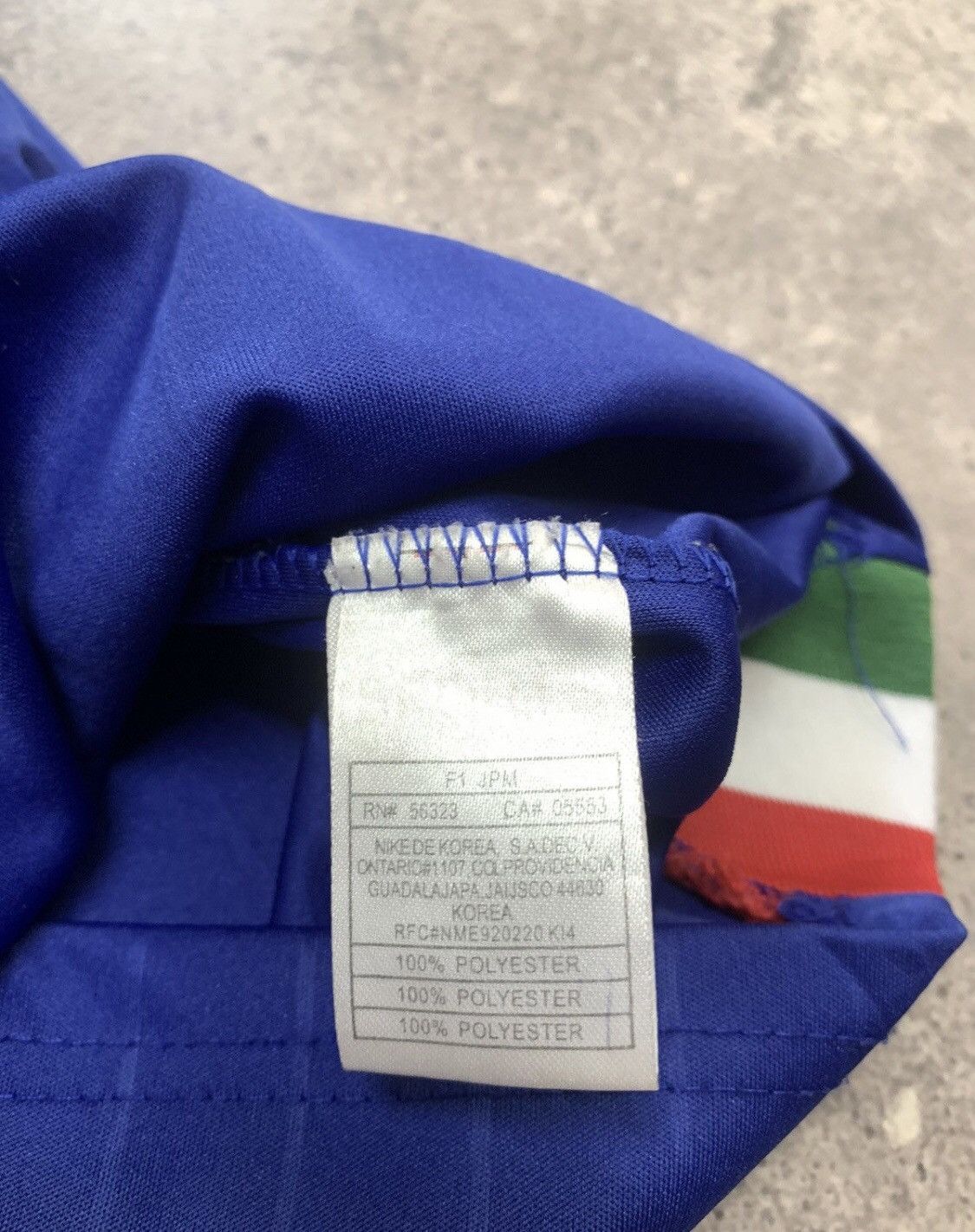 Vintage Vintage Puma Italia Home Football Shirt Soccer Jersey Size US M / EU 48-50 / 2 - 11 Thumbnail