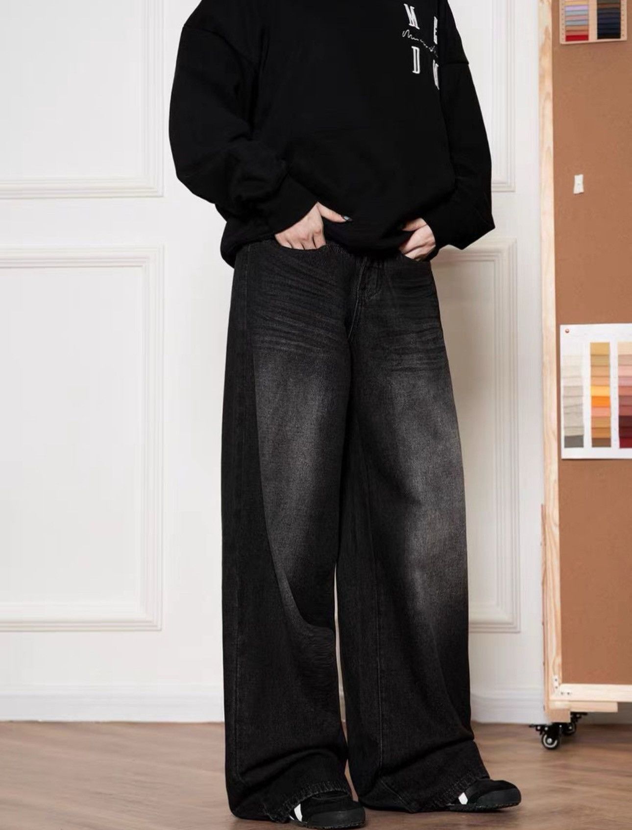 Other Vintage High Street Black Straight Leg Wide Jeans Size US 34 / EU 50 - 1 Thumbnail