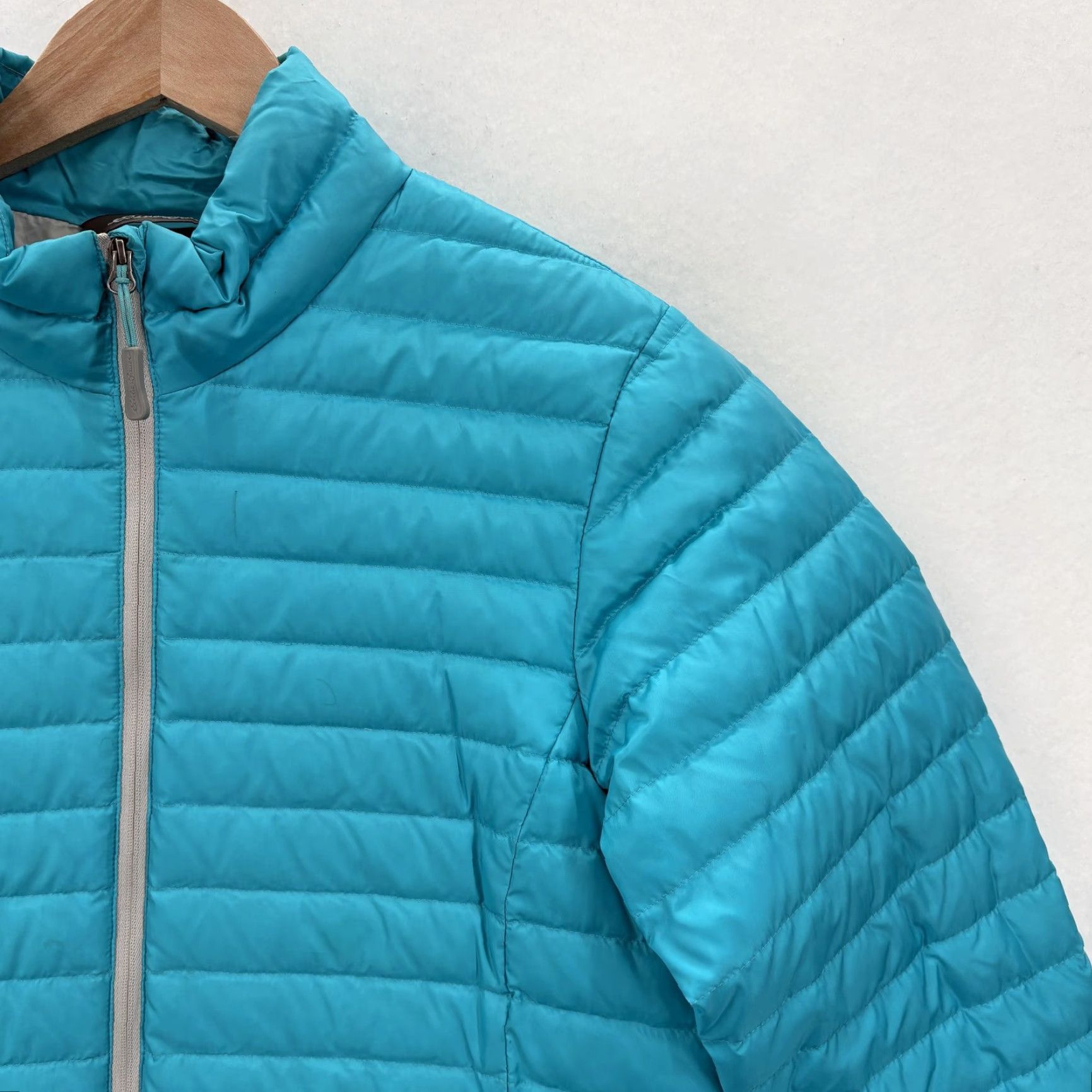 Eddie Bauer VINTAGE? No — Eddie Bauer Jacket Womens S Teal Down Puffer Lightweight Quilted Zip Trail Jacket Size S / US 4 / IT 40 - 2 Thumbnail