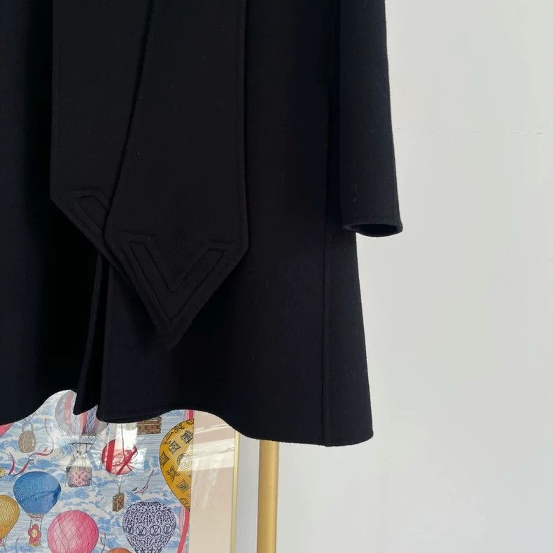 Valentino Valentino Black sheep wool coat Size XXS / US 00 / IT 34 - 4 Thumbnail