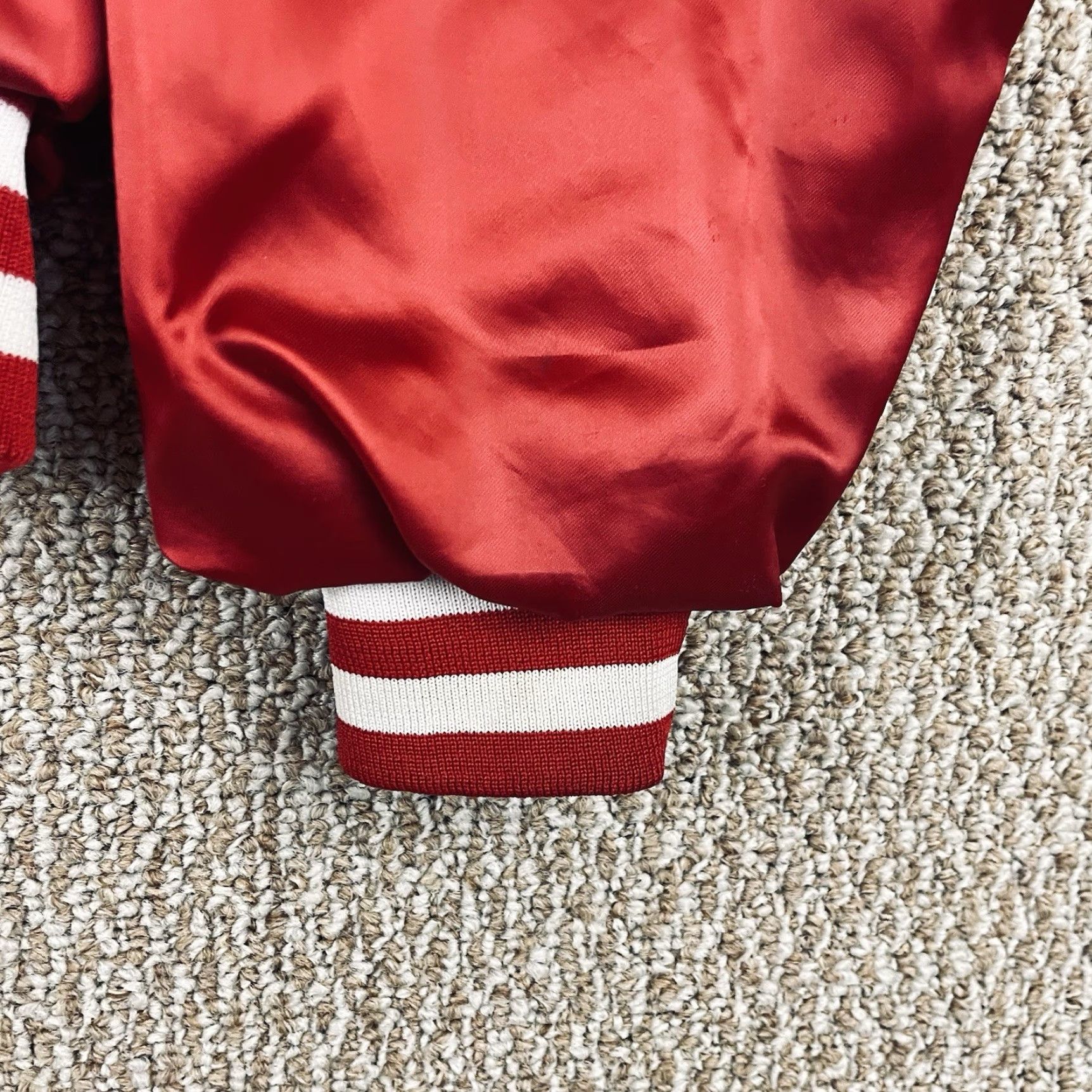 Vintage VINTAGE Swingster Jacket Medium Red Satin Coat USA Made Nylon Lined 80s Varsity Quilted Embroidered Button Pocket Unisex Adults Size US M / EU 48-50 / 2 - 3 Thumbnail