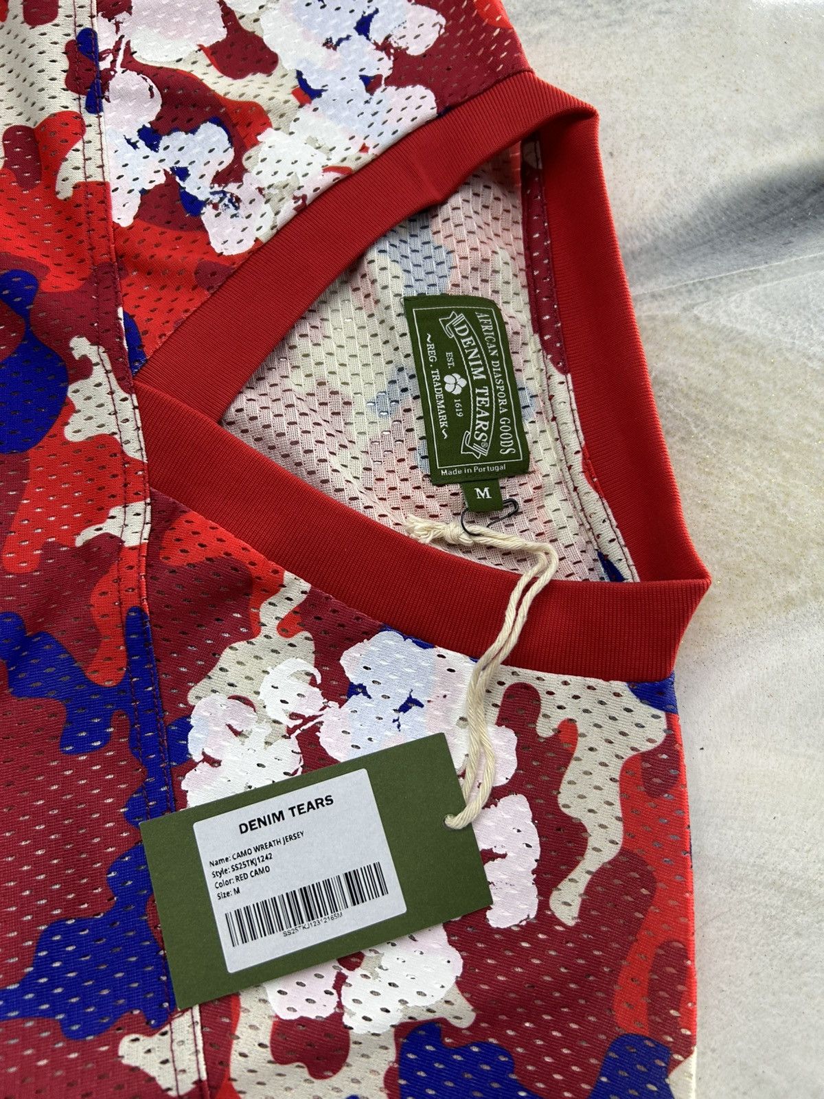 DENIM TEARS Denim Tears Red Blue Camo Cotton Wreath Jersey Size M Size US M / EU 48-50 / 2 - 18 Thumbnail