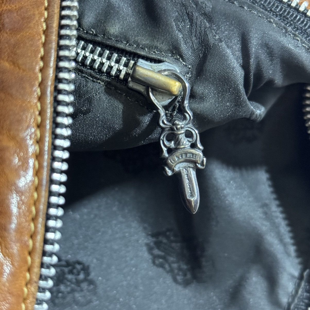 Chrome Hearts Chrome Hearts Vintage Leather Silver Shoulder Bag Size ONE SIZE - 8 Thumbnail