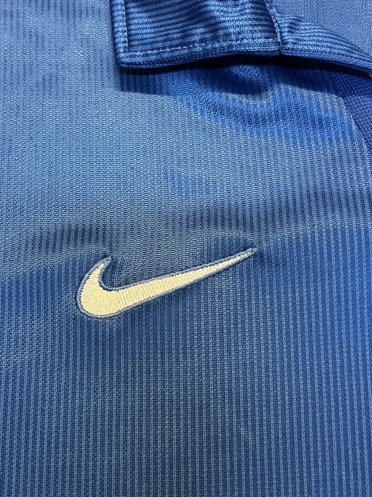 Nike Jersey Italia Nike Vintage Size US L / EU 52-54 / 3 - 4 Thumbnail