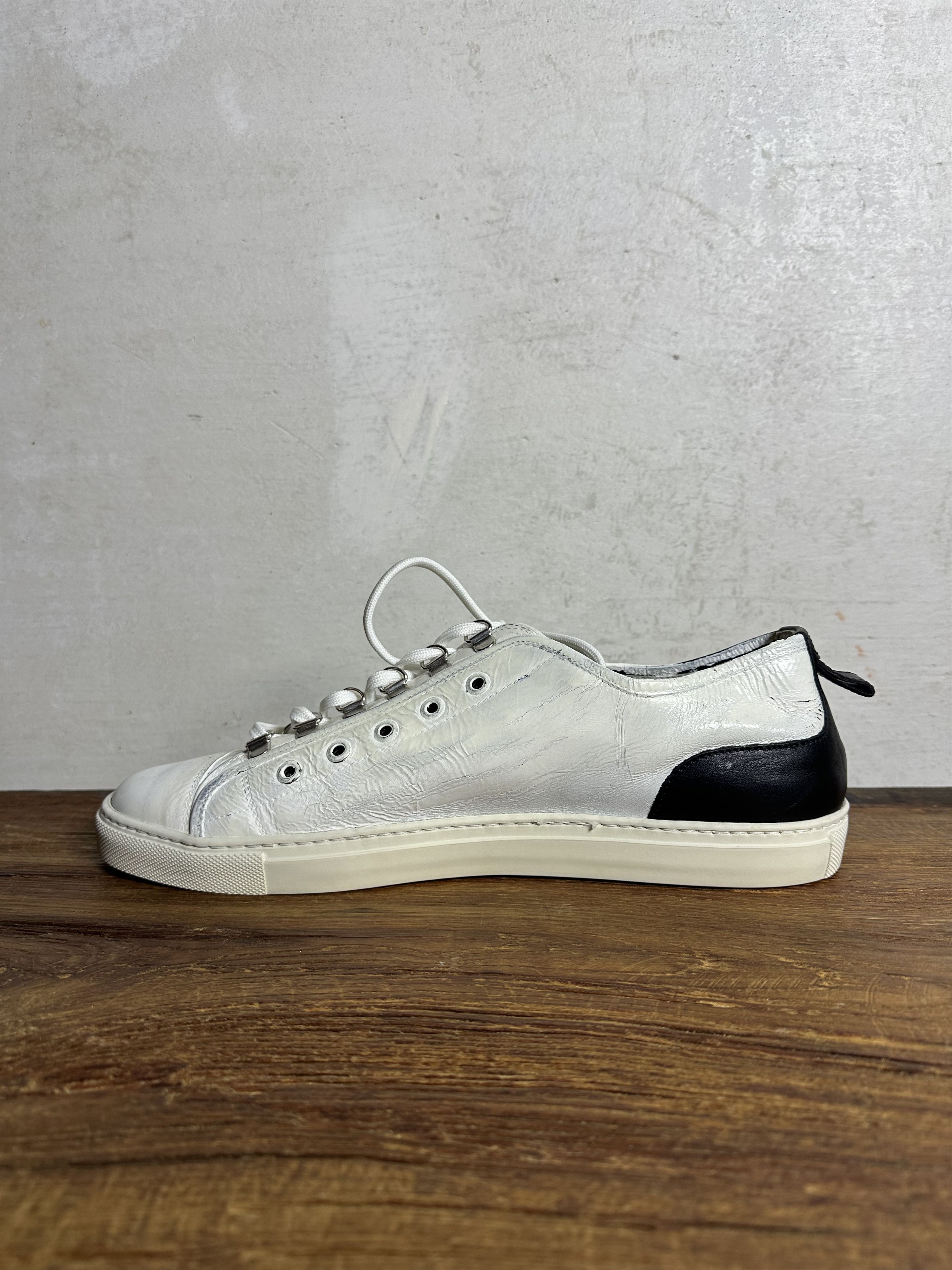 Neil Barrett Neil Barrett Painted Two-Toned Low-Top Sneakers Size US 10 / EU 43 - 4 Thumbnail