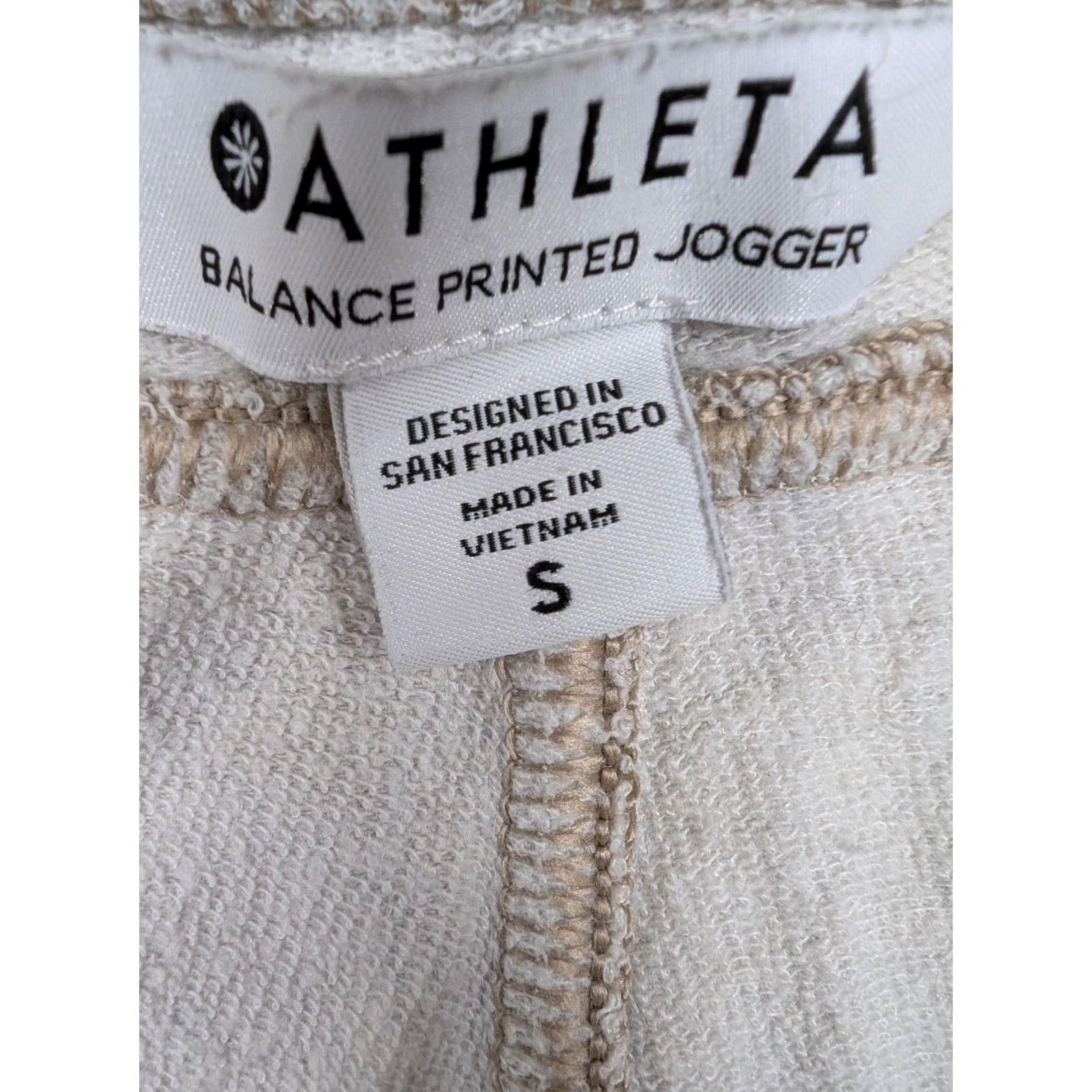 Athleta Athleta Pants Womens Small Beige Camo Balance Printed Jogger Drawstring Pockets Size 28" / US 6 / IT 42 - 6 Thumbnail
