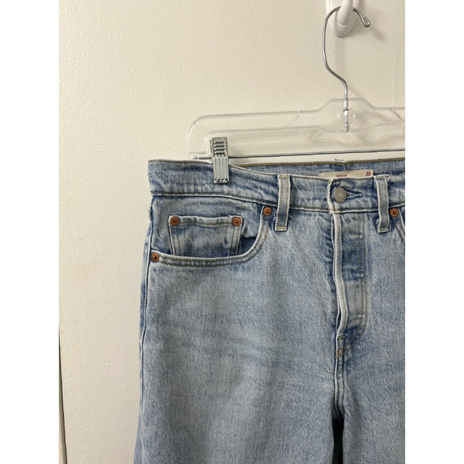 Levi's Levi's Premium Jeans Womens 30x27 Blue Big E Wedgie Denim Straight Fit Button Denim Jeans Women Retro 5-Pocket Medium Wash Regular Rise Size 30" / US 8 / IT 44 - 5 Thumbnail