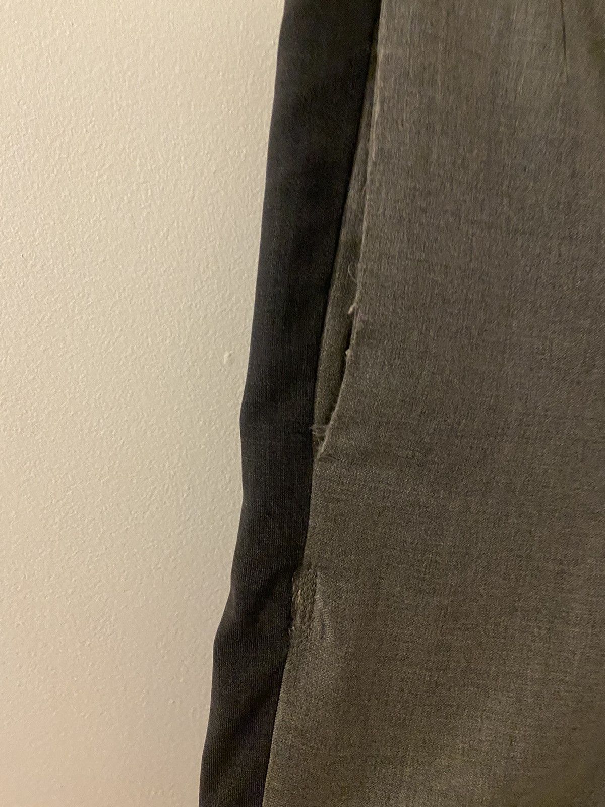 Thom Browne Thom Browne deconstructed trouser short Size US 34 / EU 50 - 6 Thumbnail