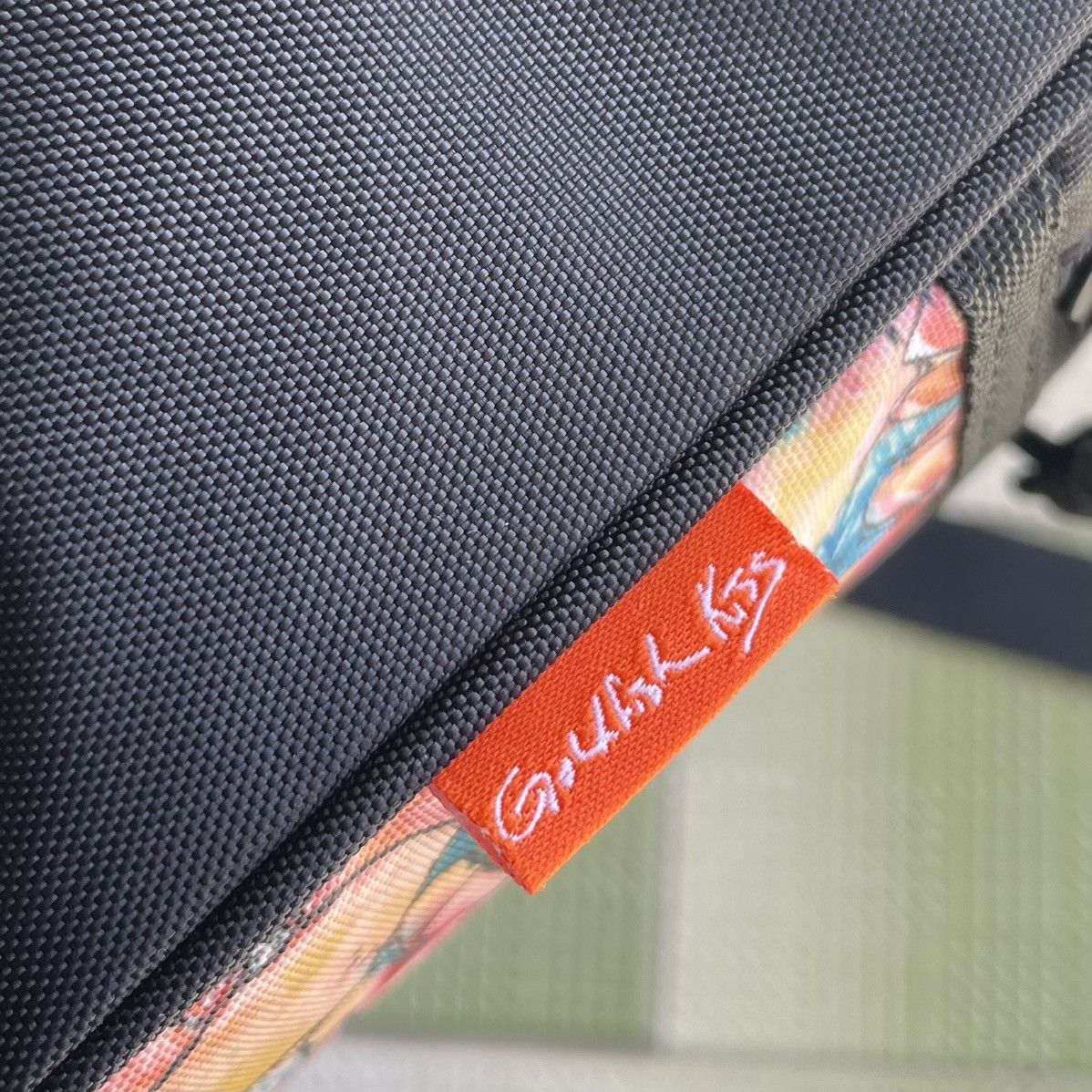 Designer ❗️RARE Goldfish Kiss by Rebekah Steen Sling Bag/Crossbody Size ONE SIZE - 4 Thumbnail