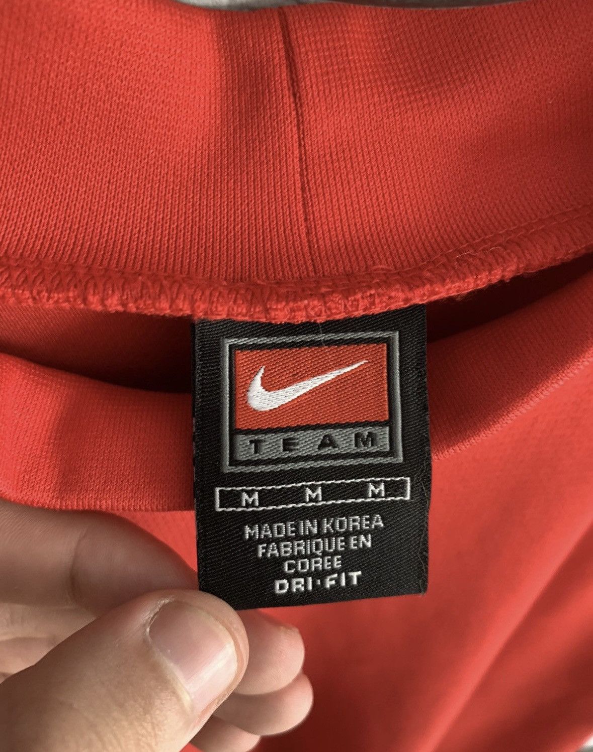 Nike Nike Center Logo Tee Vintage 90s Size US M / EU 48-50 / 2 - 8 Thumbnail