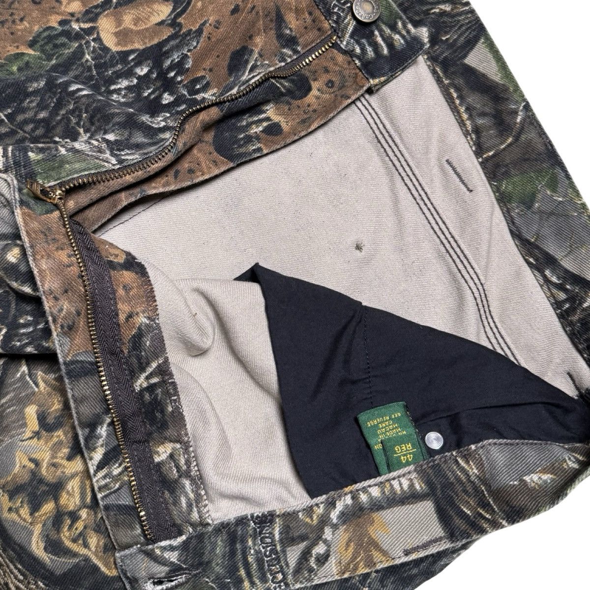 Cabelas Cabelas Pants Size 42x30 Camo Cargo Straight Leg Classic Fit Size US 42 / EU 58 - 2 Thumbnail