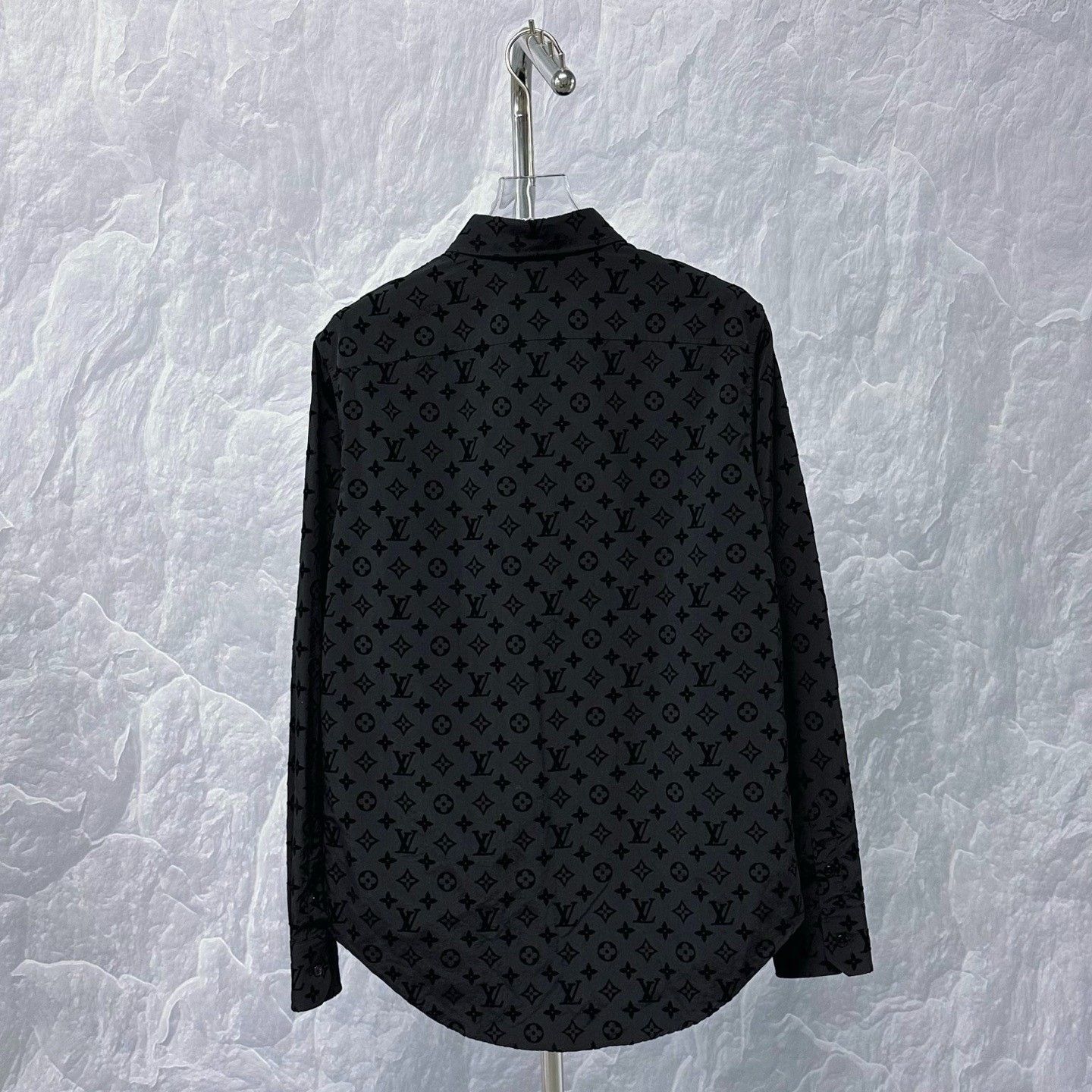 Louis Vuitton Louis Vuitton All-Over Flocked Long-Sleeve Shirt Size US M / EU 48-50 / 2 - 4 Thumbnail