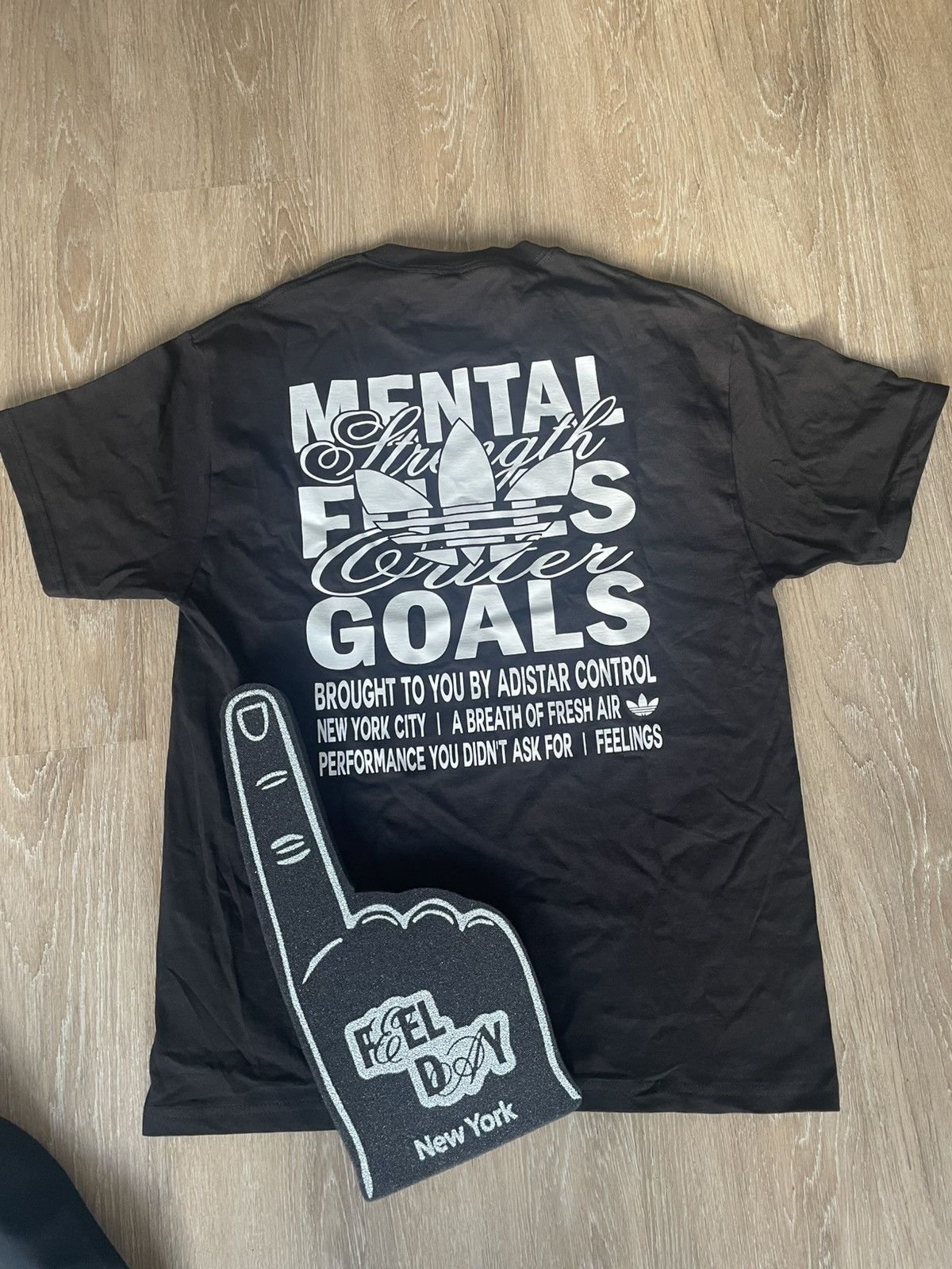 Luar LUAR X ADIDAS NYFW T shirt and accessories Size US L / EU 52-54 / 3 - 3 Thumbnail