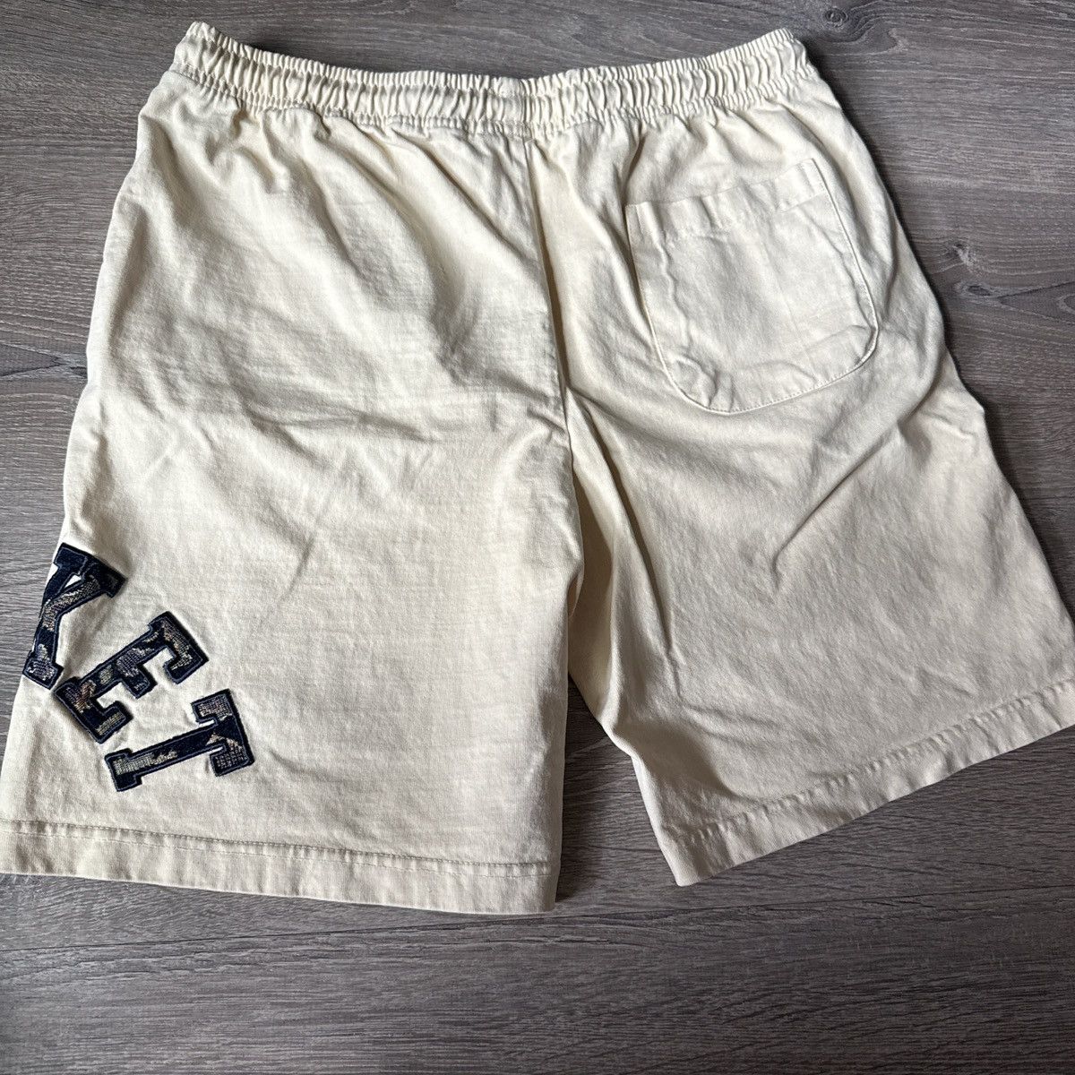 Market Market Shorts Size US 32 / EU 48 - 2 Thumbnail