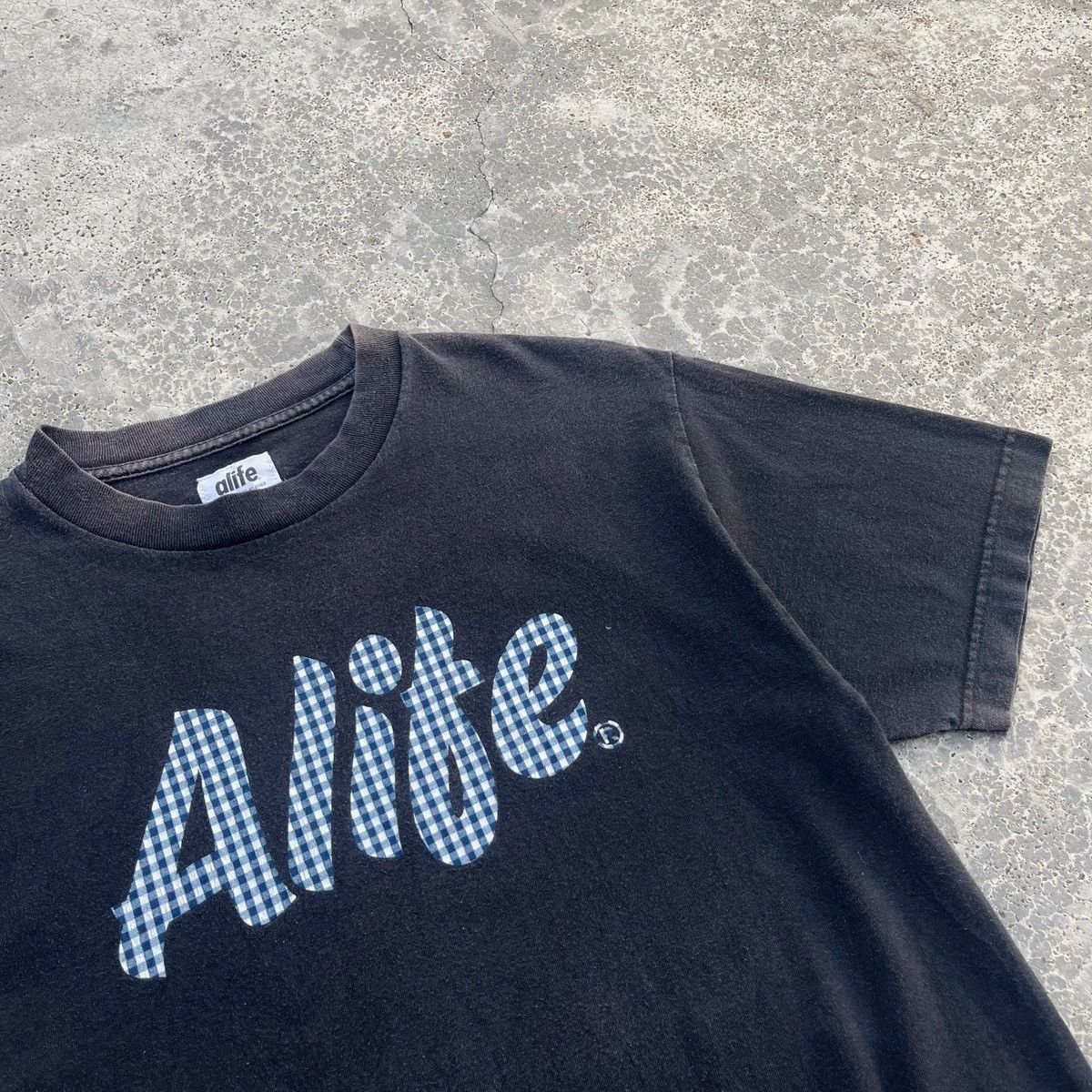 Alife Vintage 90s Alife Nice Big Logo Design Tee Size US M / EU 48-50 / 2 - 3 Thumbnail