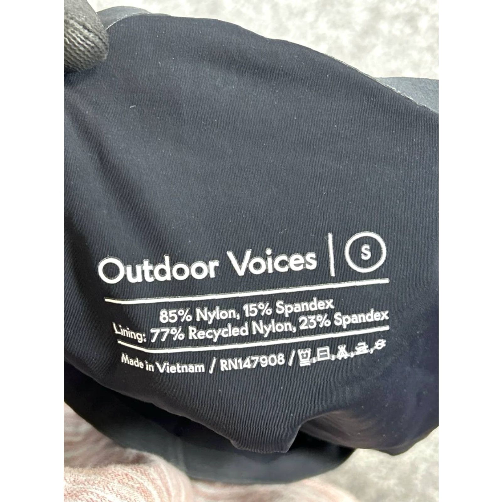 Outdoor Voices Outdoor Voices Dress Womens Small Black Bodycon Mini A-Line Sleeveless Scoop Neck Pullover Casual Nylon Short Vintage No N/A Mens Womens Boys Girls Size S / US 4 / IT 40 - 3 Thumbnail