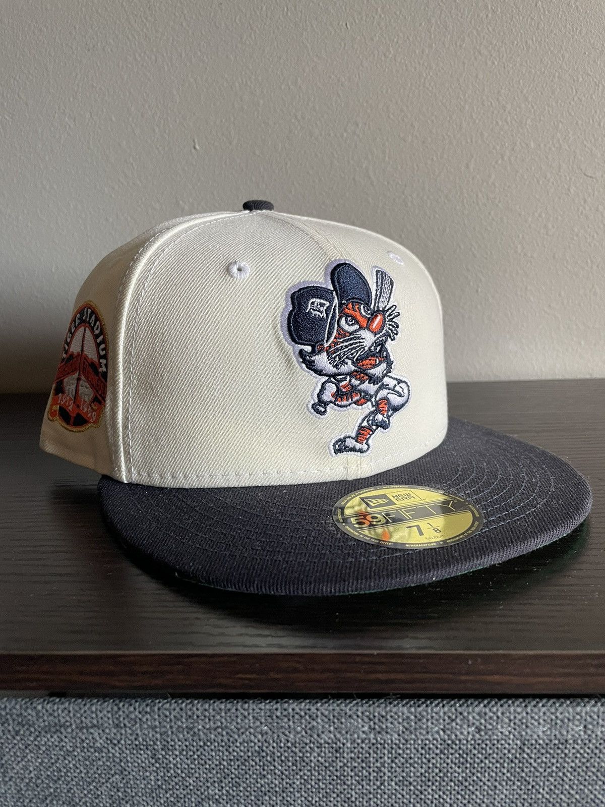 Detroit Tigers New Era Coked Out store Tiger Red