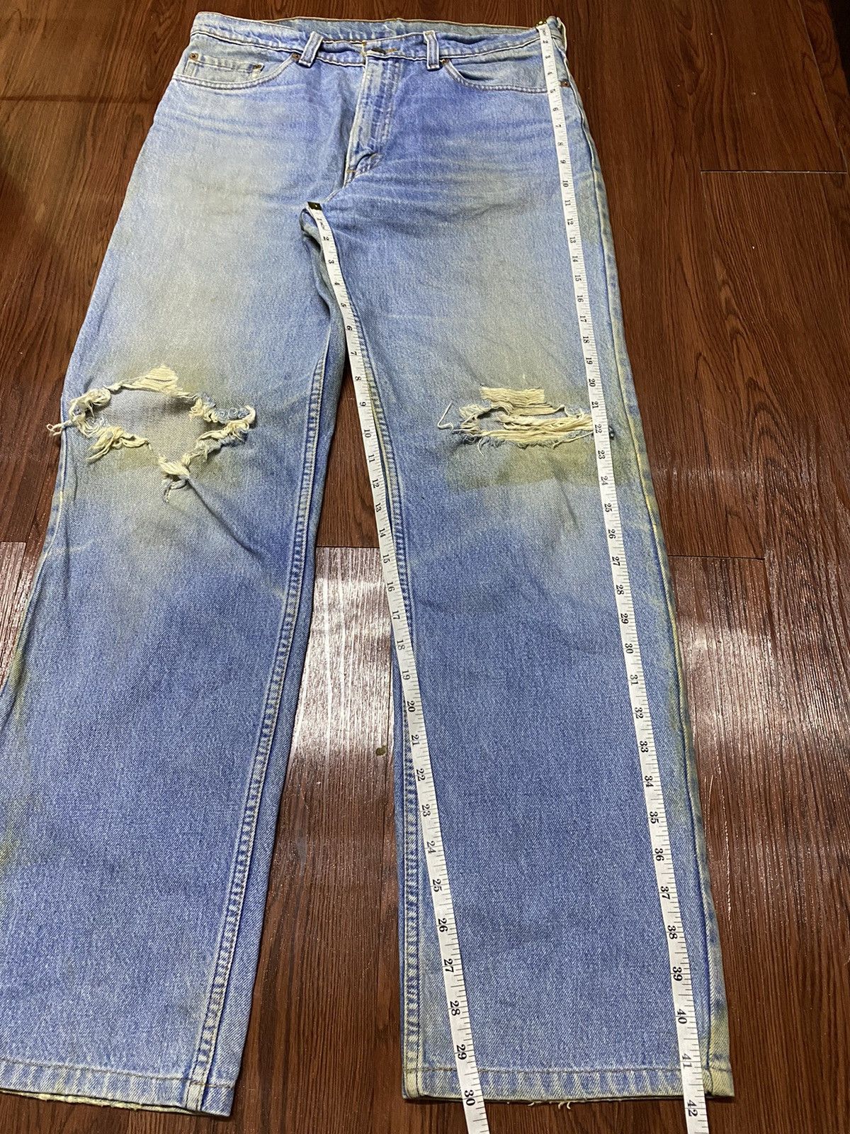 Levi's Vintage Clothing Vintage Levis515 Grunge Style Distressed Loose Jeans Size US 33 - 14 Thumbnail