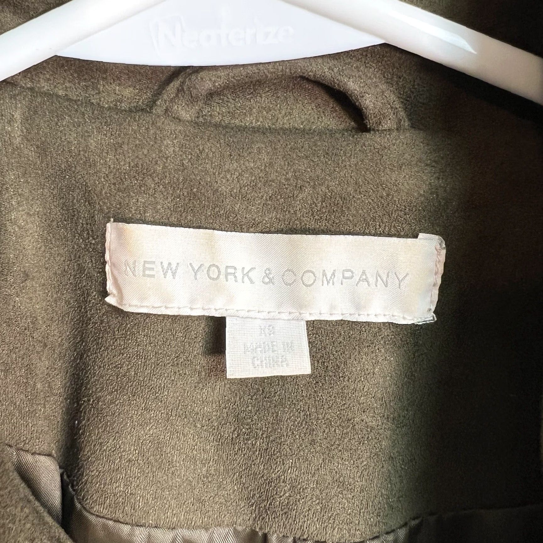Vintage New York & Company Biker Jacket Womens XS Olive Green Faux Suede Motorcycle Jacket, Regular, Zip, Long Sleeve, Polyester, Green, Womens, Jacket Size XS / US 0-2 / IT 36-38 - 6 Thumbnail