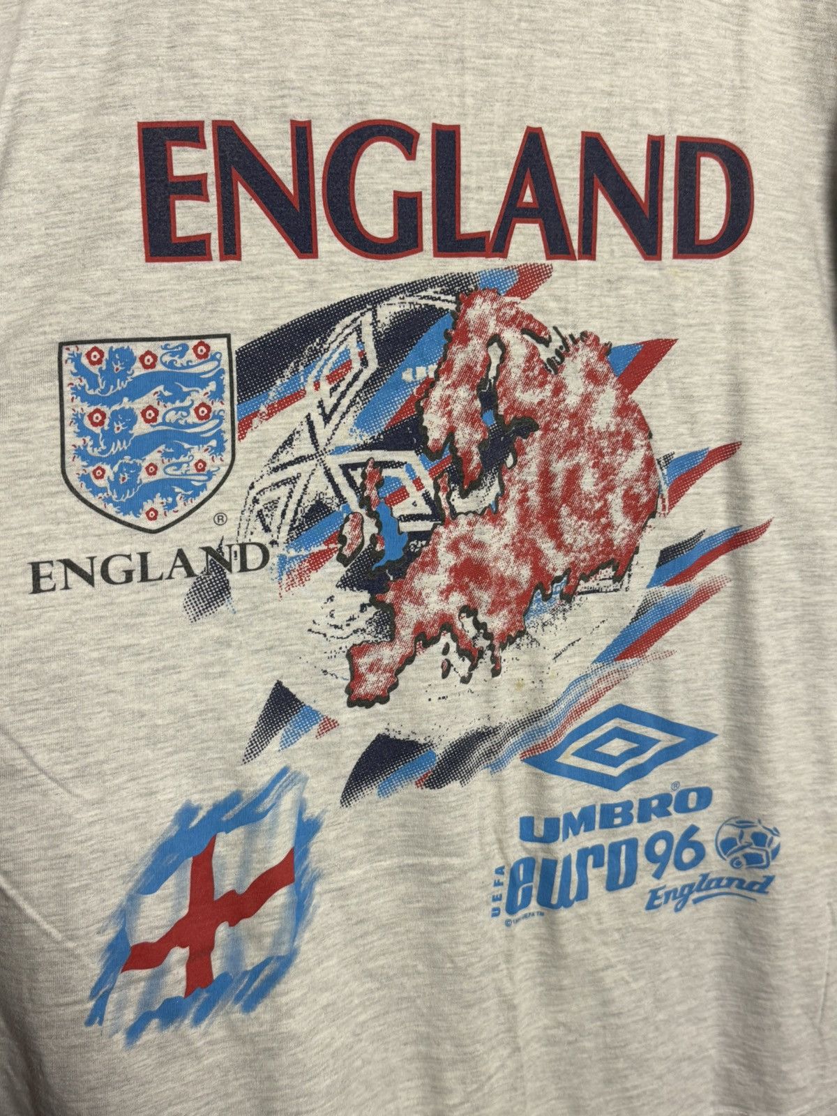 Umbro England National Team Euro 1996 Football Soccer T-Shirt Size US M / EU 48-50 / 2 - 3 Thumbnail