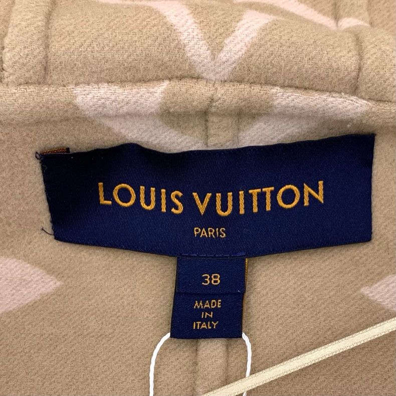 Louis Vuitton Louis Vuitton 22 coats with brown lining logo and full pri Size XS / US 0-2 / IT 36-38 - 7 Thumbnail