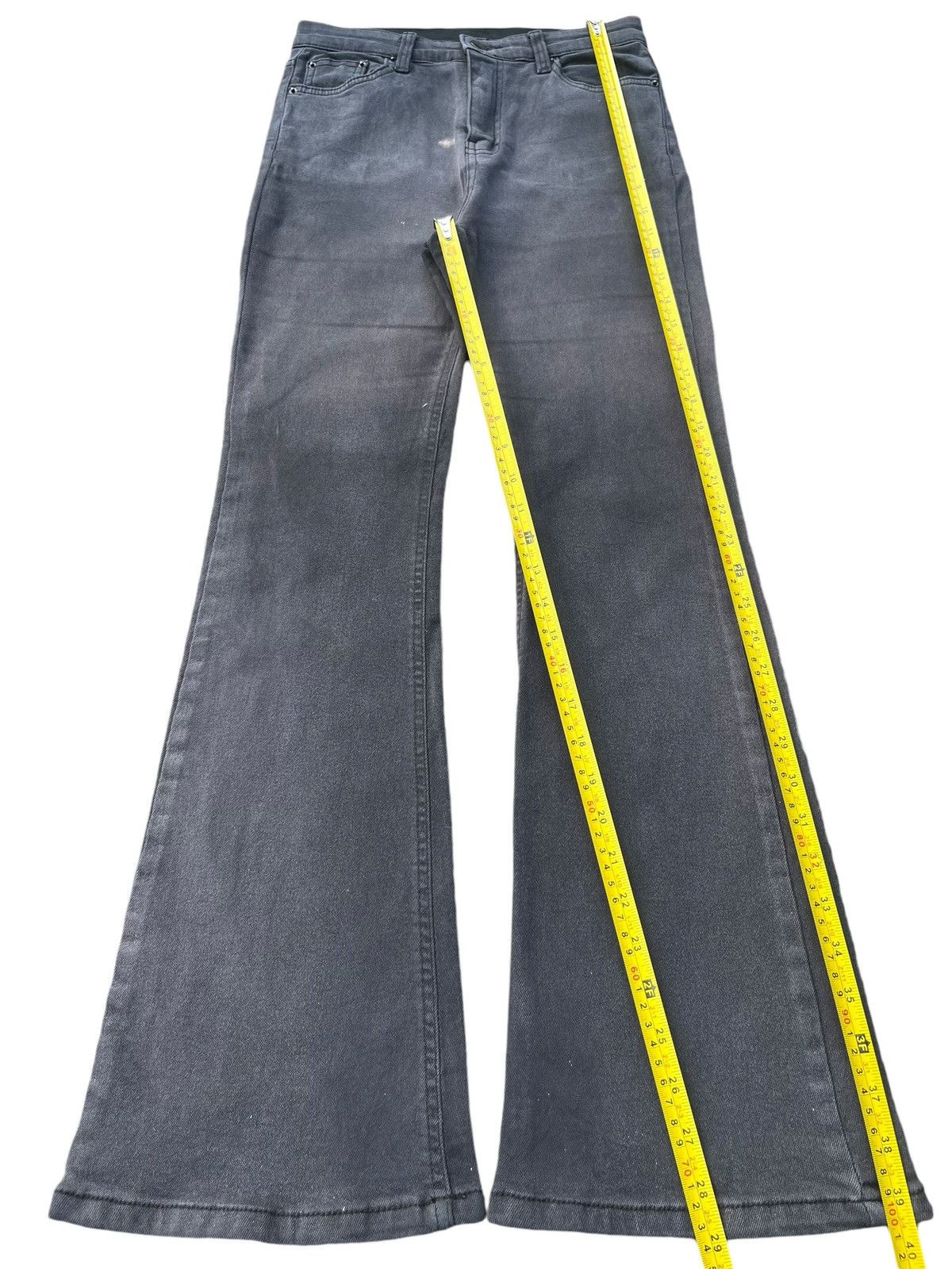Japanese Brand Vintage Y2K High Street Black Washed High Rise Flare Jeans Size 26" / US 2 / IT 38 - 9 Thumbnail