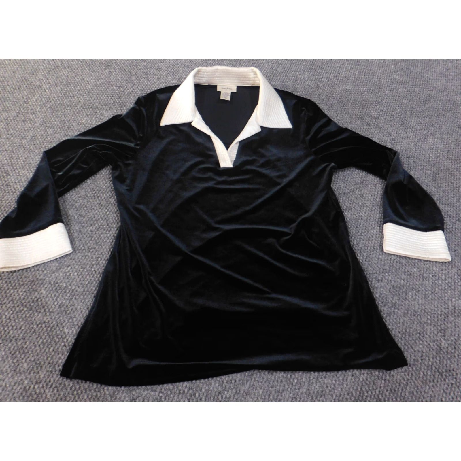 Neiman Marcus Neiman Marcus Sweater Women L Black Velvet Stretch Office Retro Business Crew Neck Long Sleeve Rib Knit Pullover Size L / US 10 / IT 46 - 3 Thumbnail