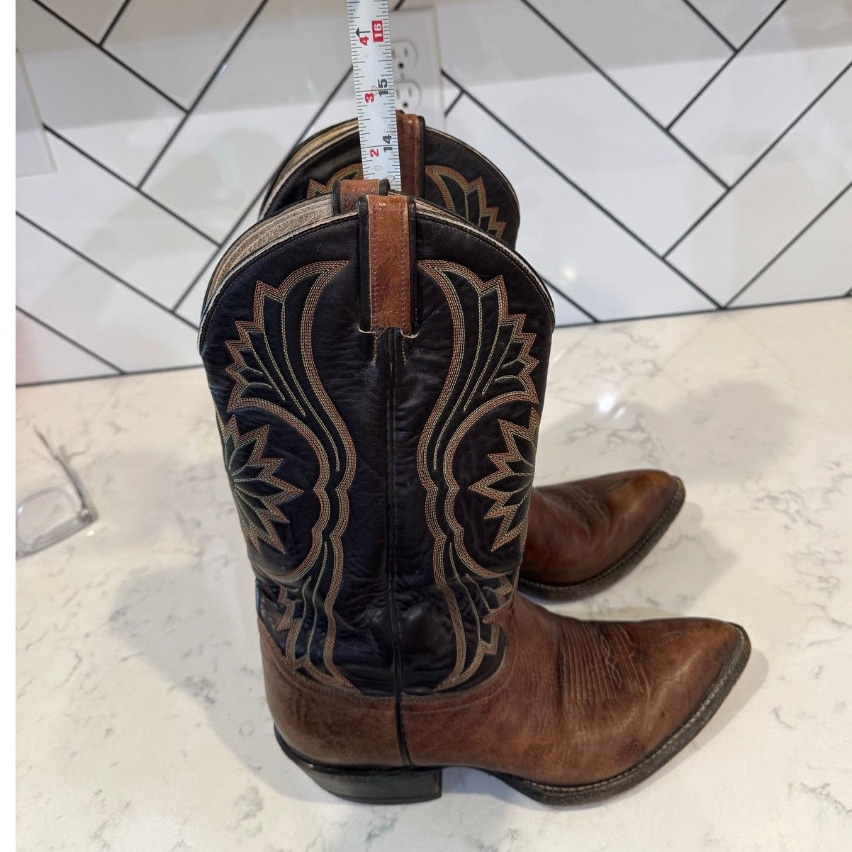 Tony Lama Vintage Tony Lama leather cowboy boots two-toned size 8EE Size US 8 / EU 41 - 10 Thumbnail