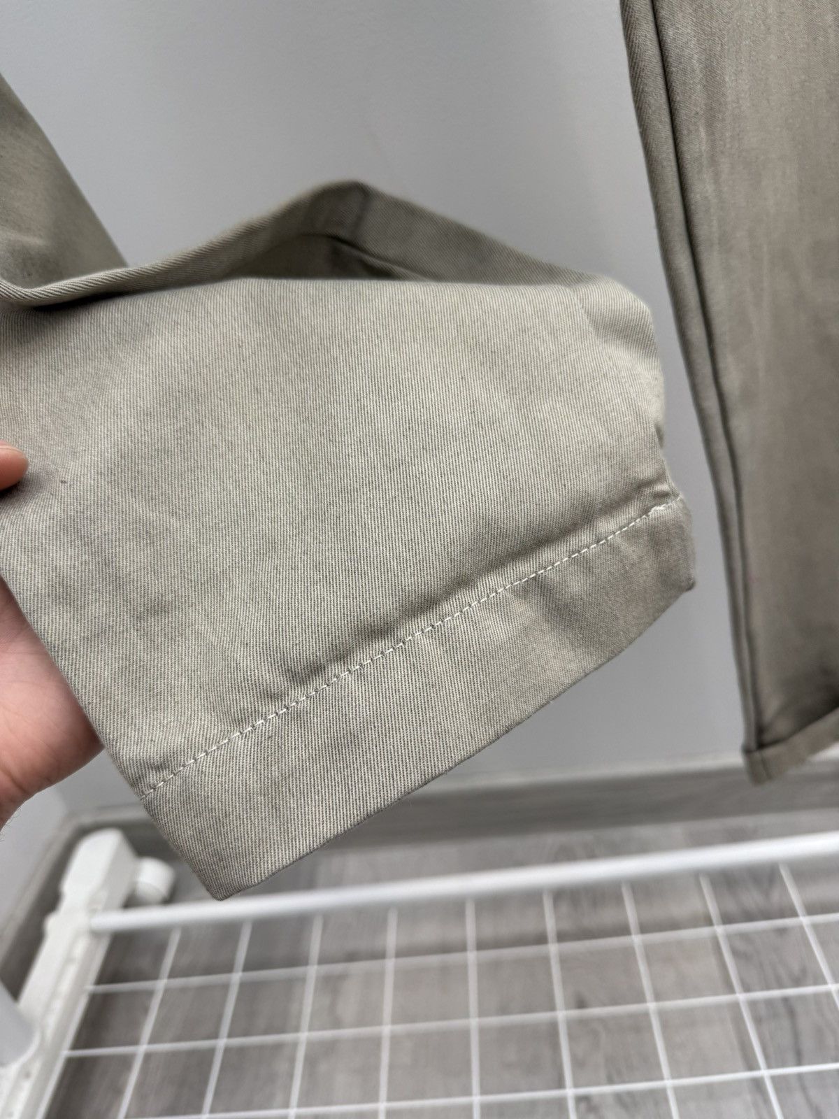 Carhartt Wip Carhartt Wip Mather Chinos Pants Size US 32 / EU 48 - 6 Thumbnail