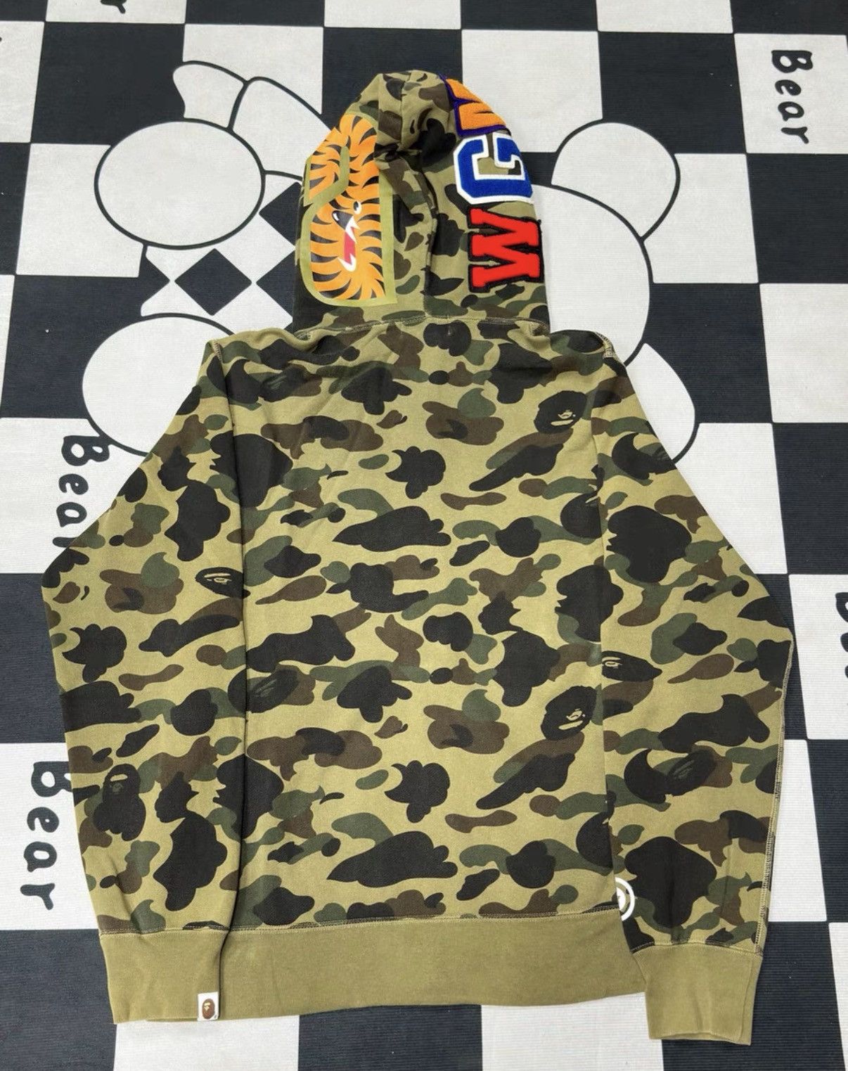 Bape BAPE Green Camo Shark Jacket K5 Size US XL / EU 56 / 4 - 2 Thumbnail