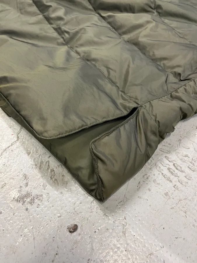 Armani × Vintage 1990s Armani Olive Buttoned Puffer Jacket Size US L / EU 52-54 / 3 - 7 Thumbnail