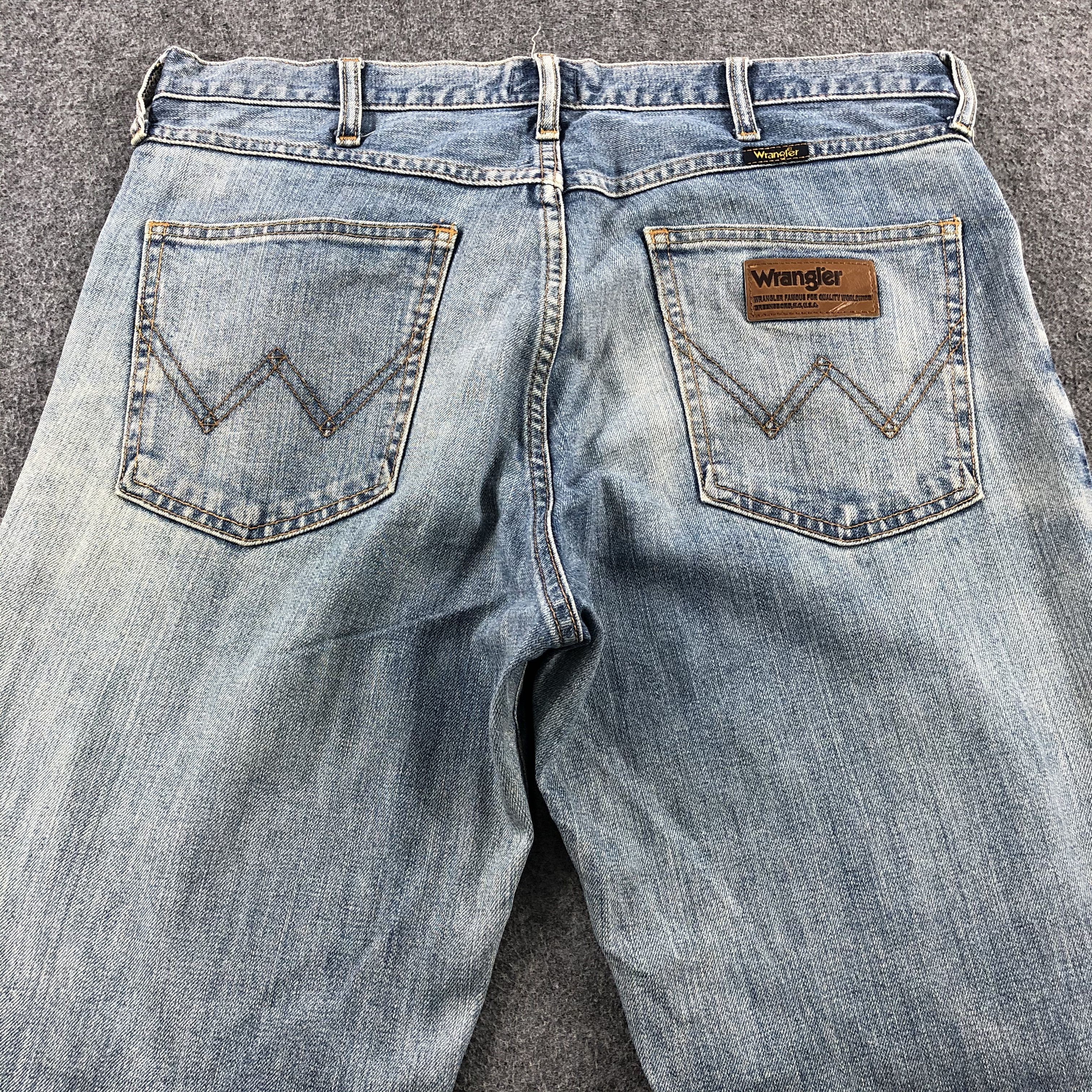 Vintage × Wrangler 90s Vintage Light Wash Wrangler Jeans-JM1932 Size US 36 / EU 52 - 5 Thumbnail