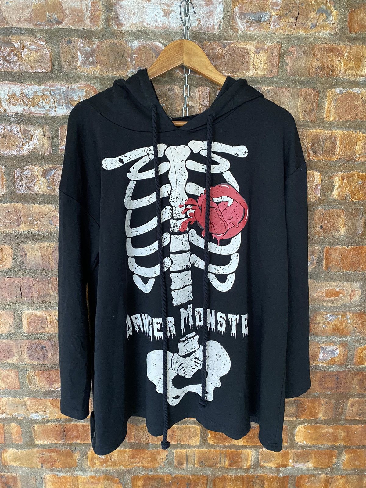 Sex Pot ReVeNGe Hell cat punk Japan Danger Monster Skull and Love oversize Size ONE SIZE - 2 Thumbnail