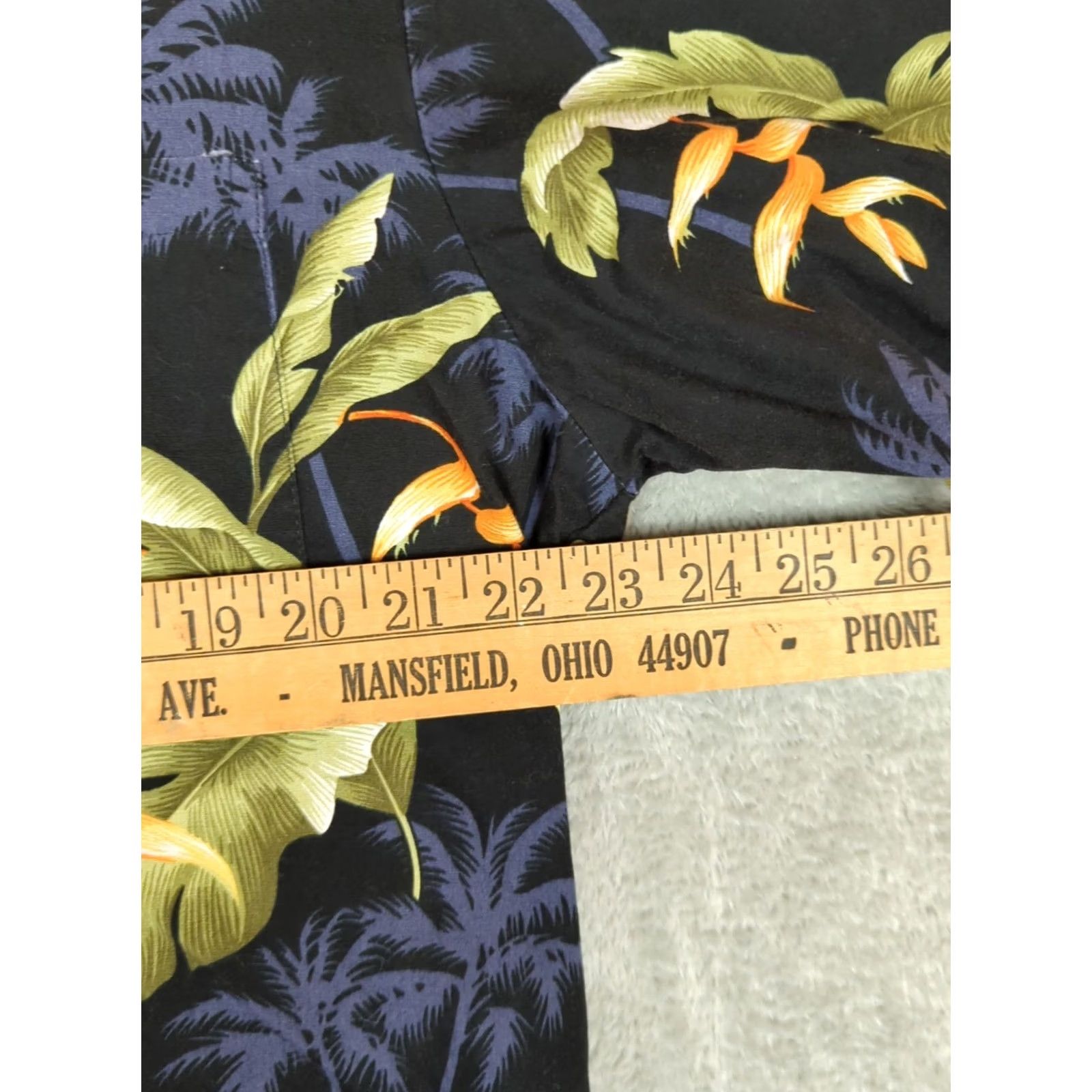Vintage VINTAGE Pacific Legend Shirt Mens L Black Floral Cotton Hawaiian Aloha Camp USA Short Sleeve Button-Up Pocketed Mens Size US L / EU 52-54 / 3 - 5 Thumbnail