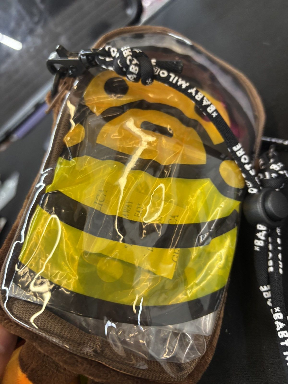 Bape Bape Crossaint Milo Phone Bag Size ONE SIZE - 5 Thumbnail