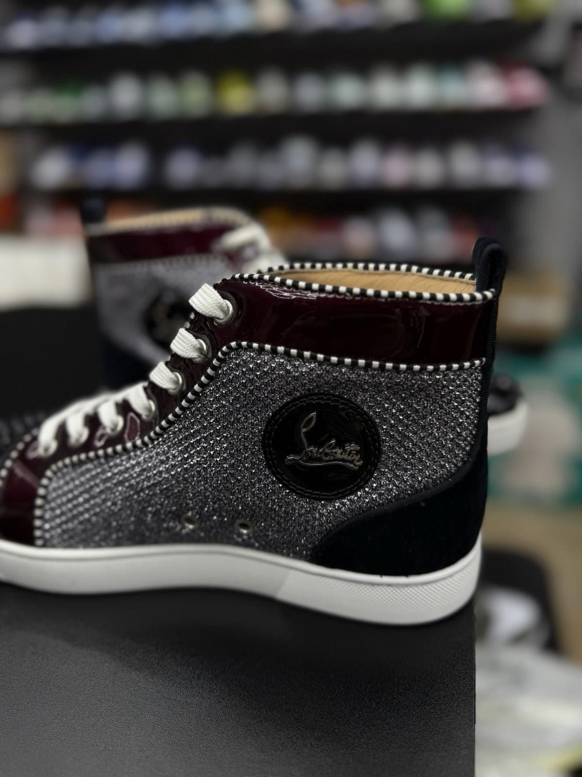 Christian Louboutin Christian Louboutin Orlato Flat Spike Sneakers 42EU/9US Size US 9 / EU 42 - 8 Thumbnail